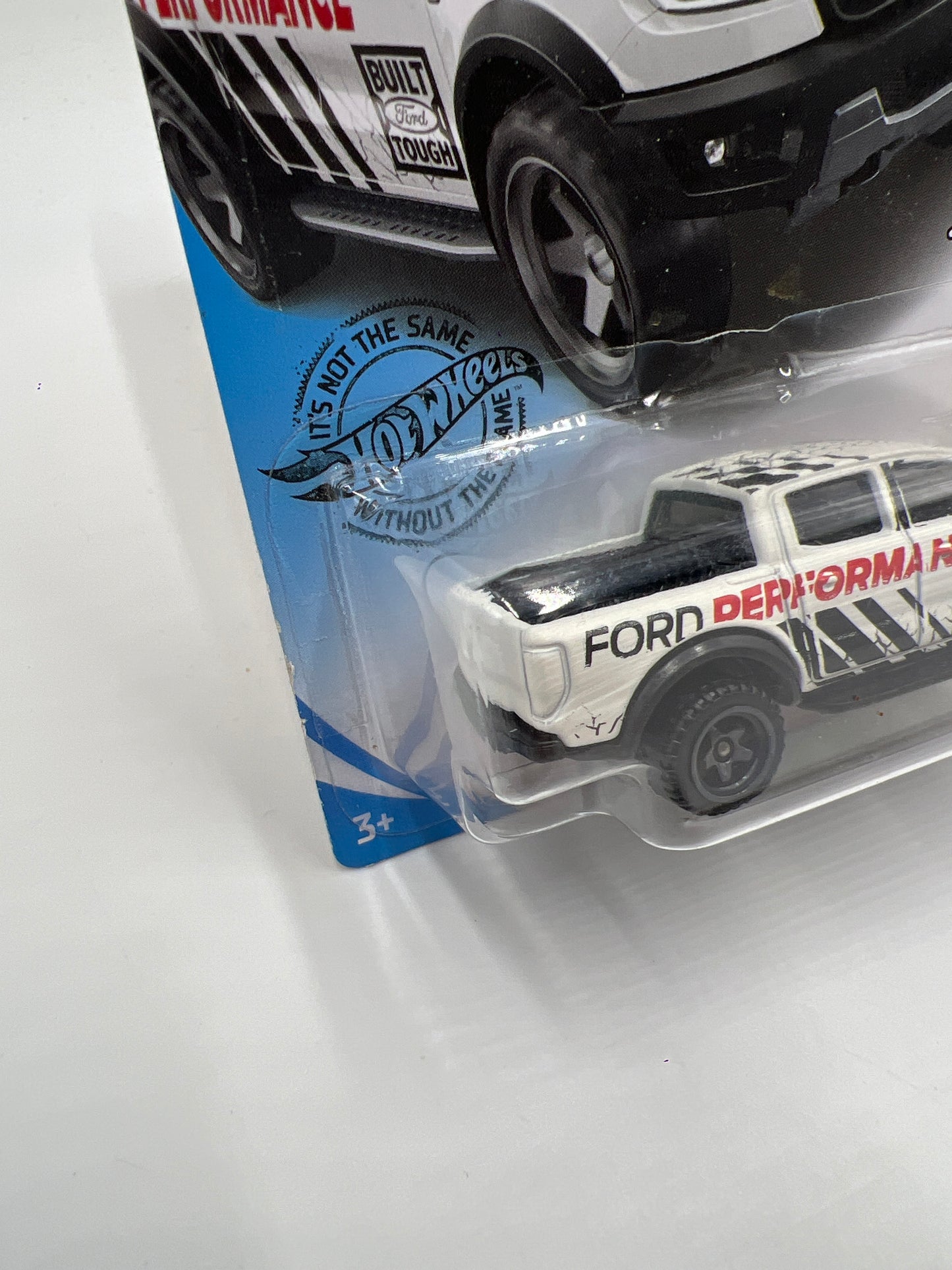 2020 Hot Wheels Speed Graphics #76 19 Ford Ranger Raptor White 21B