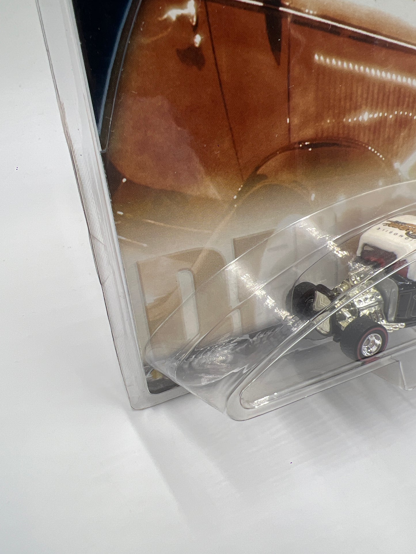 2002 Hot Wheels Auto Milestones 32 Ford Black/White SR