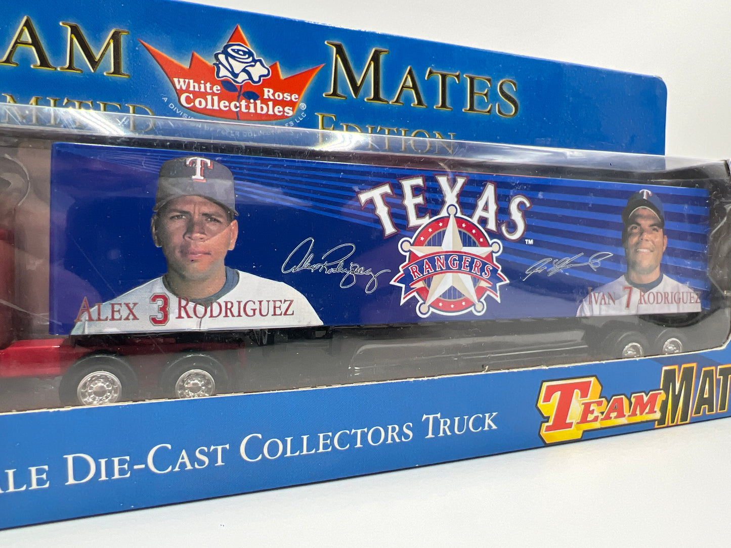 2001 White Rose Collectibles 1/80 Scale Team Mates Limited Edition Texas Rangers Semi