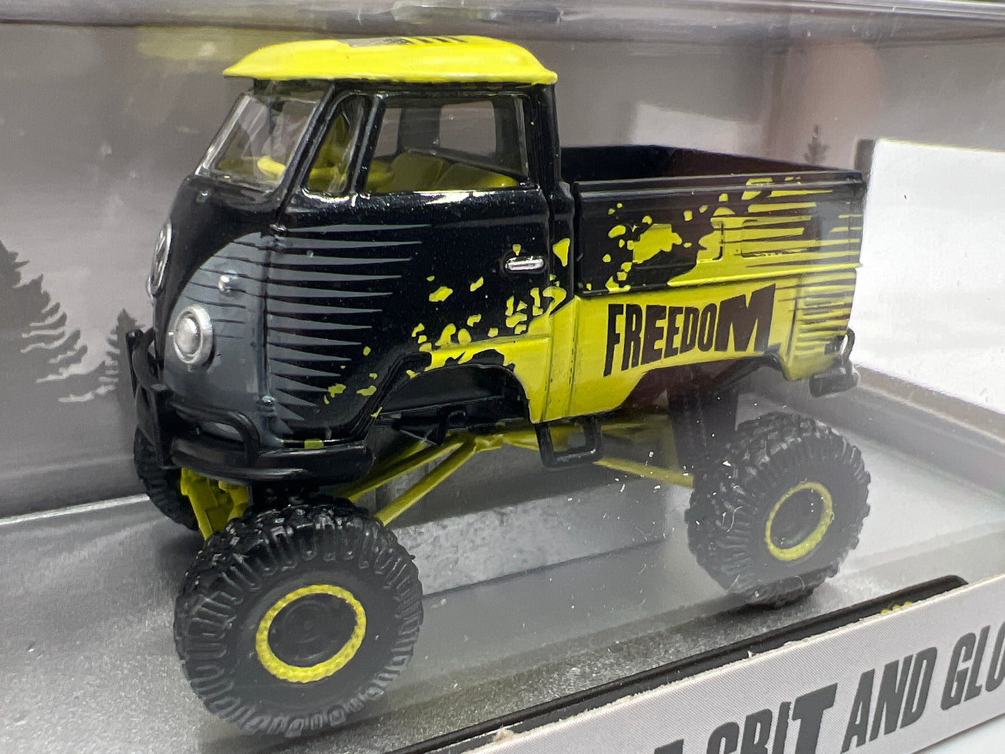 M2 Machines S60 Built With Grit And Glory 1960 Volkswagen Type 2 Pickup