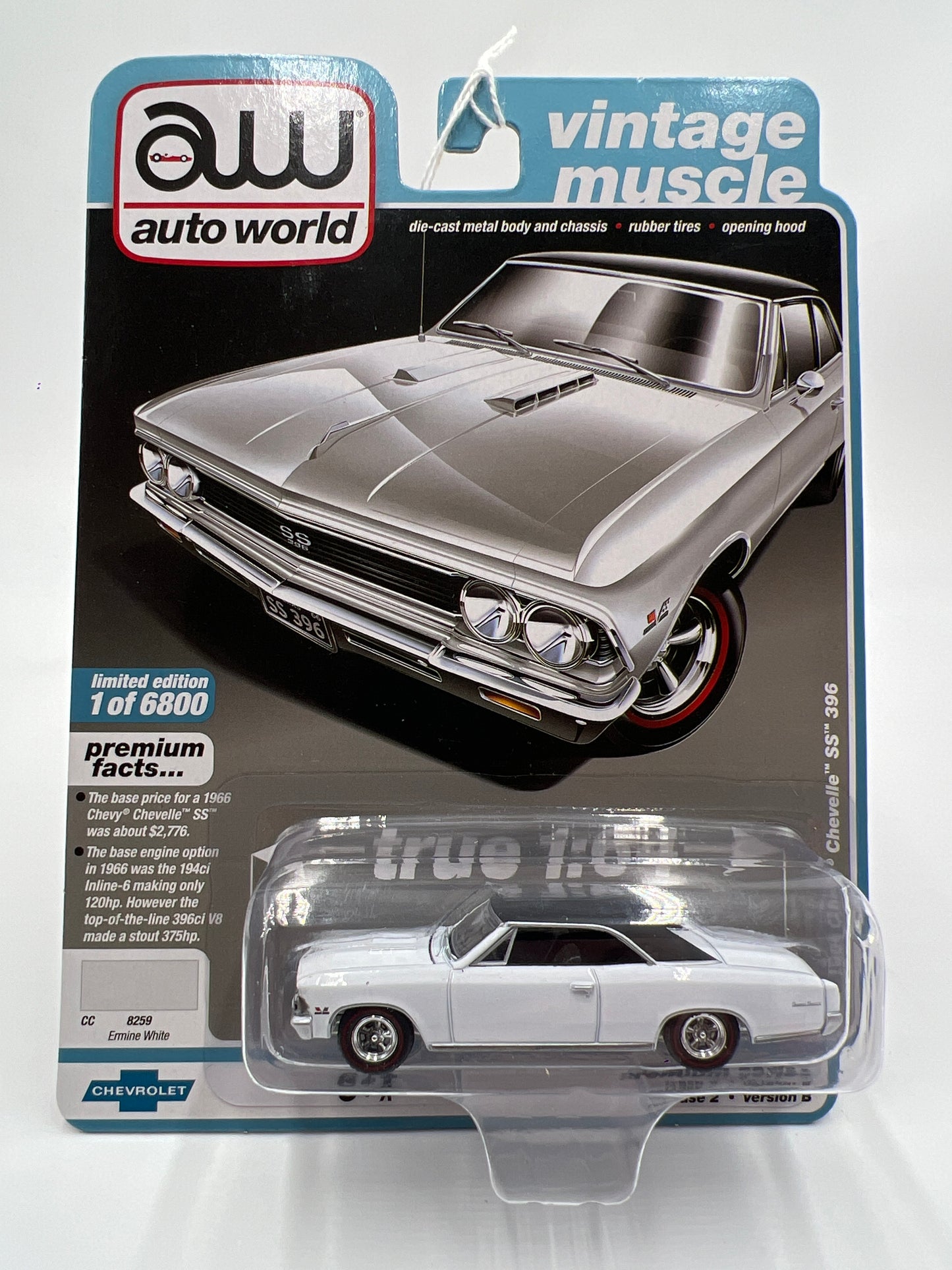 Auto World Vintage Muscle Release 2 Version B 1966 Chevy Chevelle SS 396 Ermine White 183G