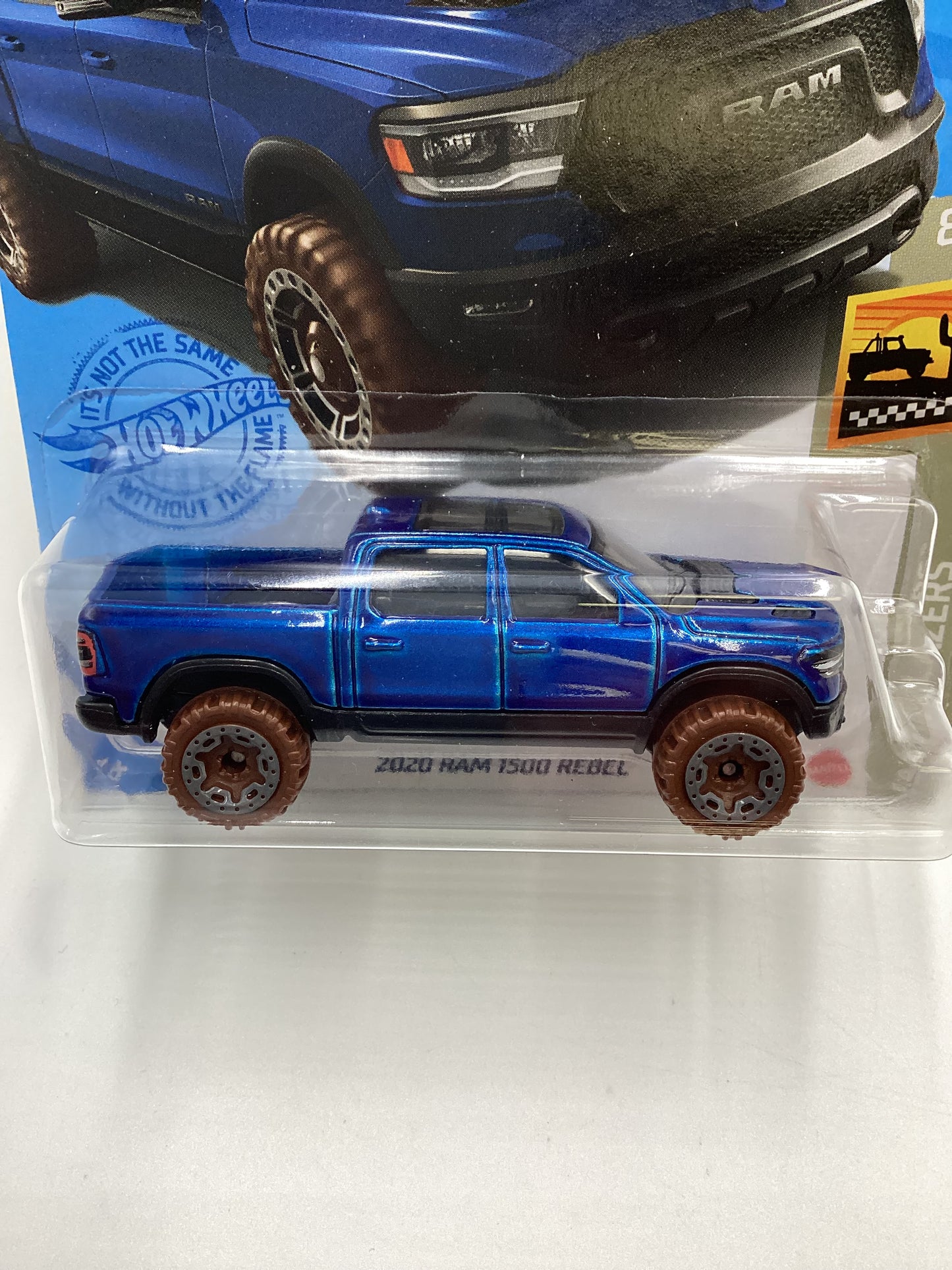 2021 Hot Wheels #101 2020 Ram 1500 Rebel Blue cracked blister 38H
