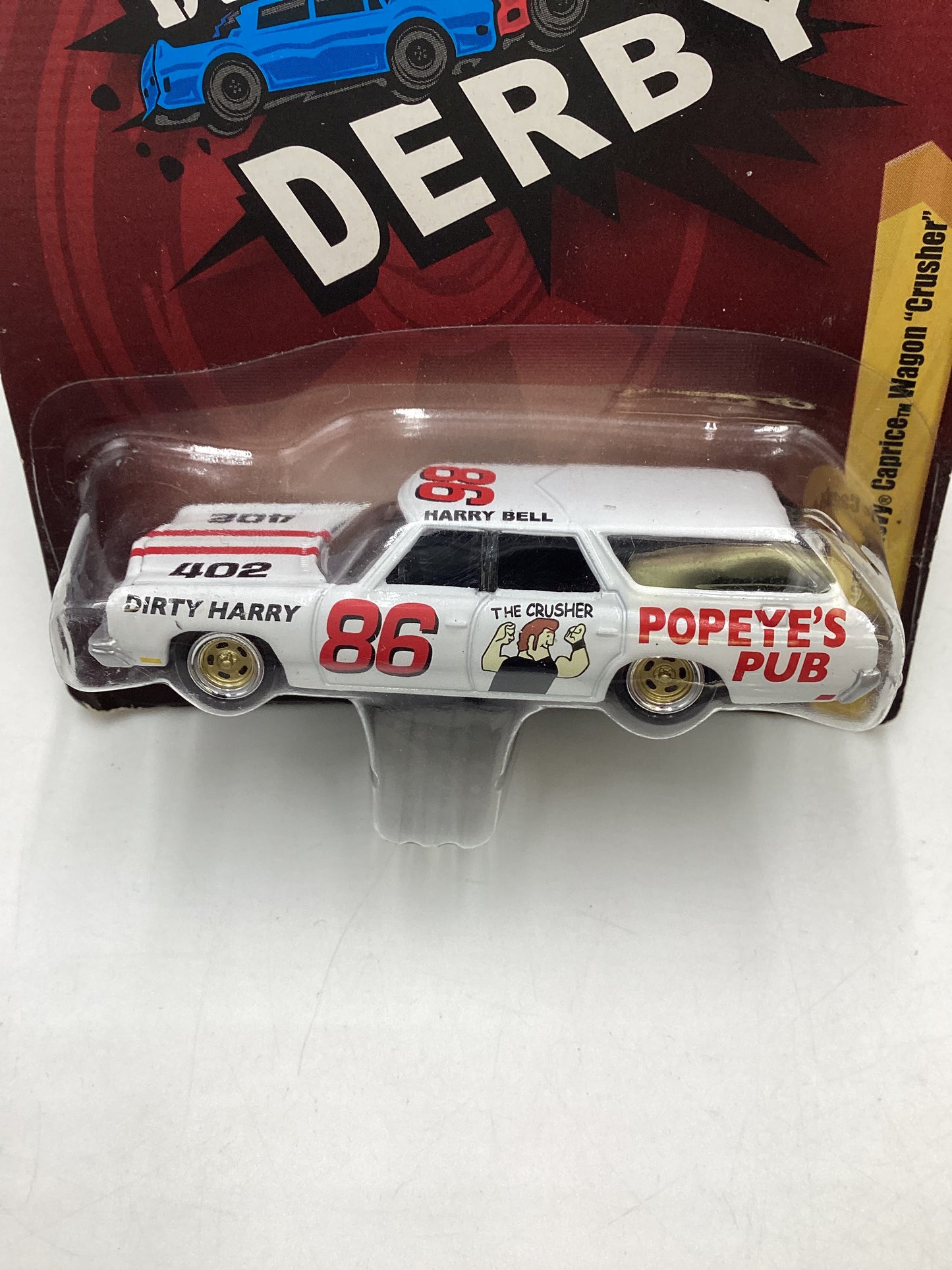 Johnny Lightning Demolition Derby #15 1973 Chevy Caprice Wagon Crusher White