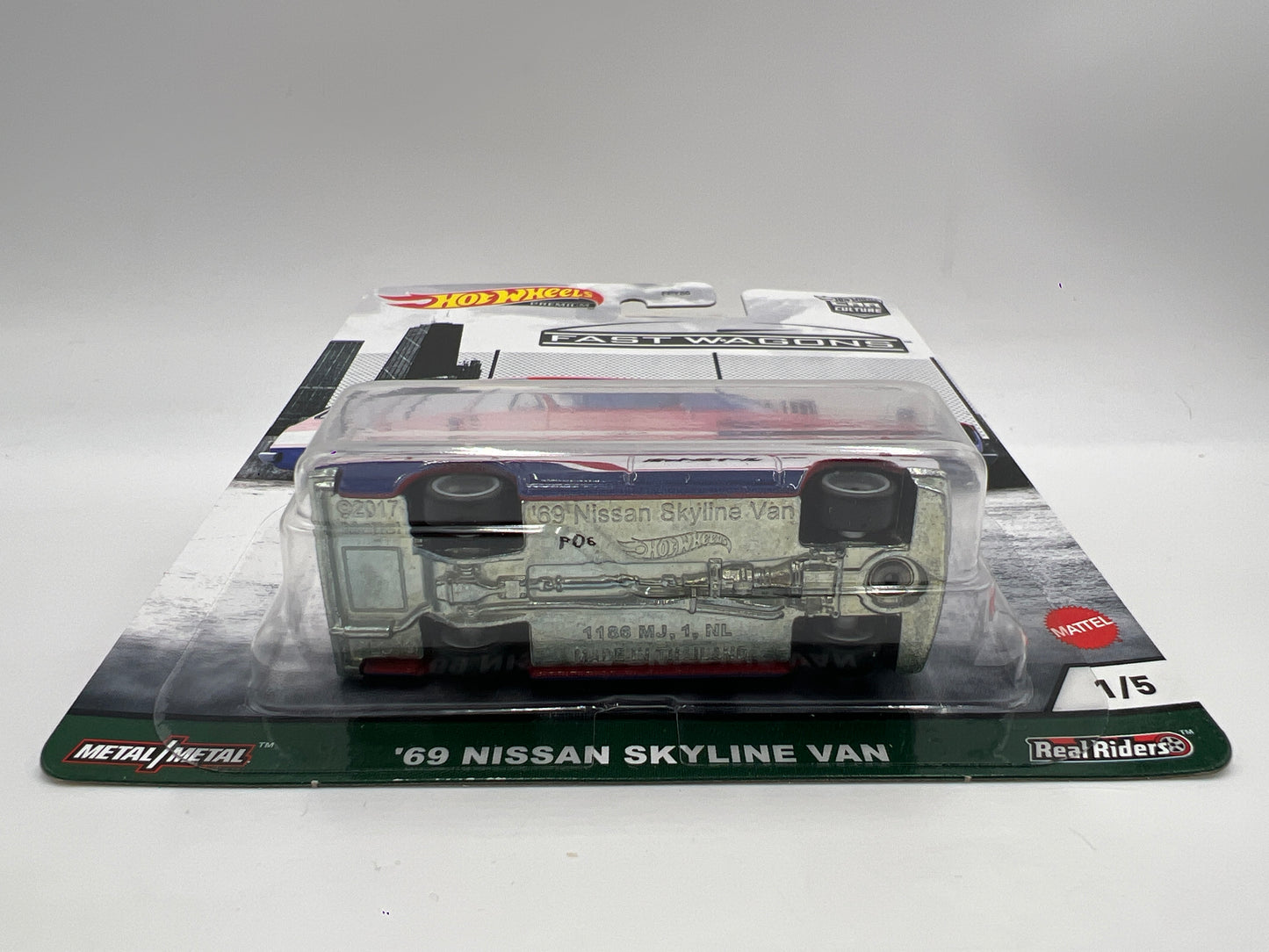 Hot Wheels Premium Fast Wagons #1 69 Nissan Skyline Van 241H