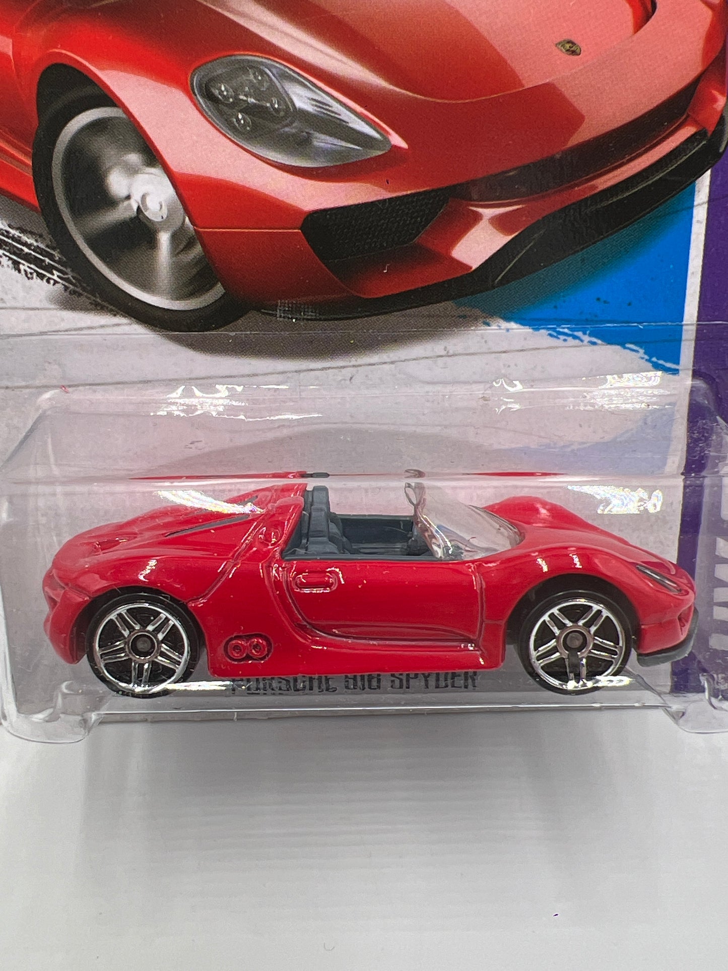 2013 Hot Wheels Showroom #175 Porsche 918 Spyder Red