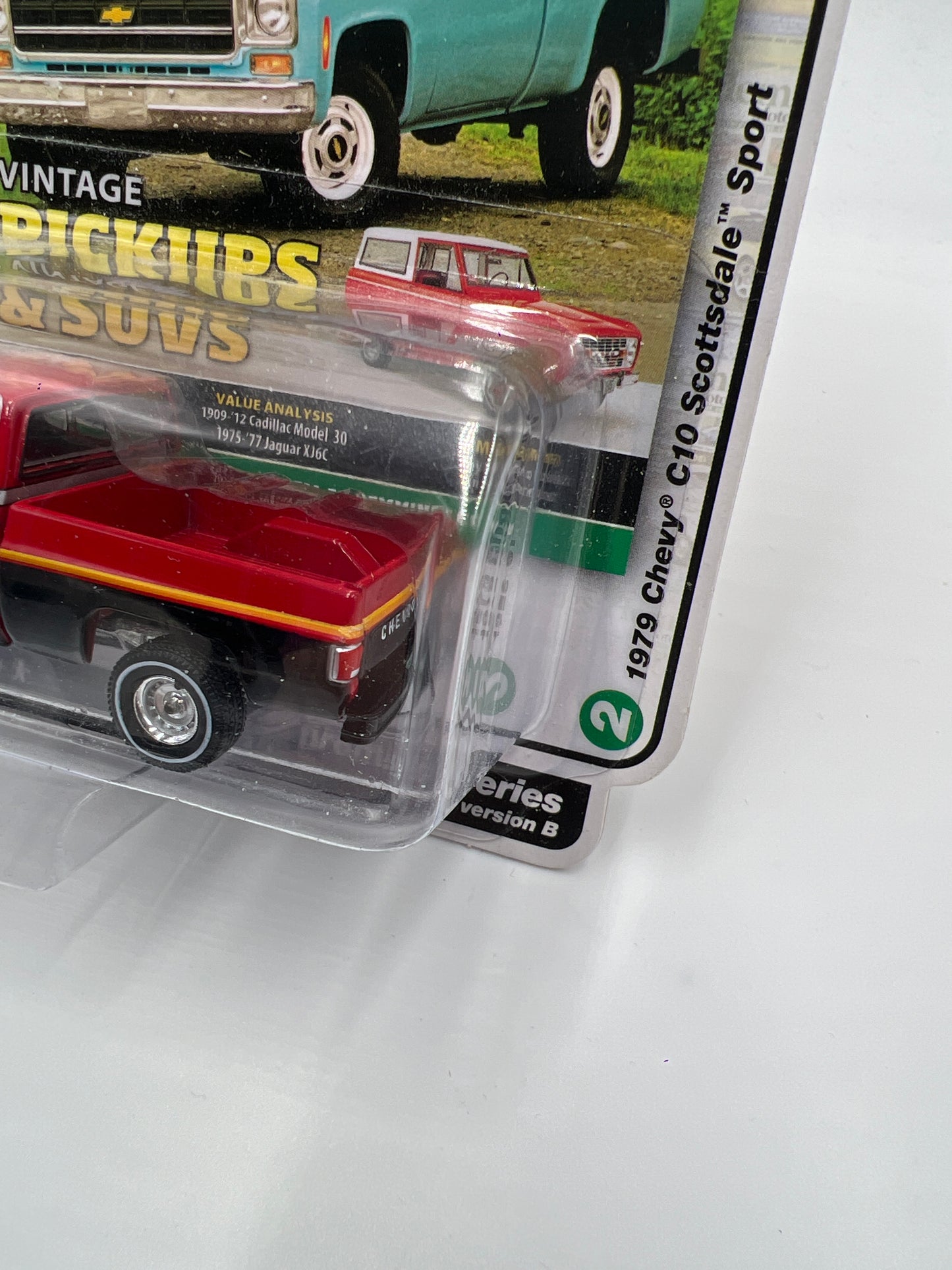 Auto World Hemmings Motor News Release 4 Version B Alt Color 1979 Chevy C10 Scottsdale Sport Red/Black 182D