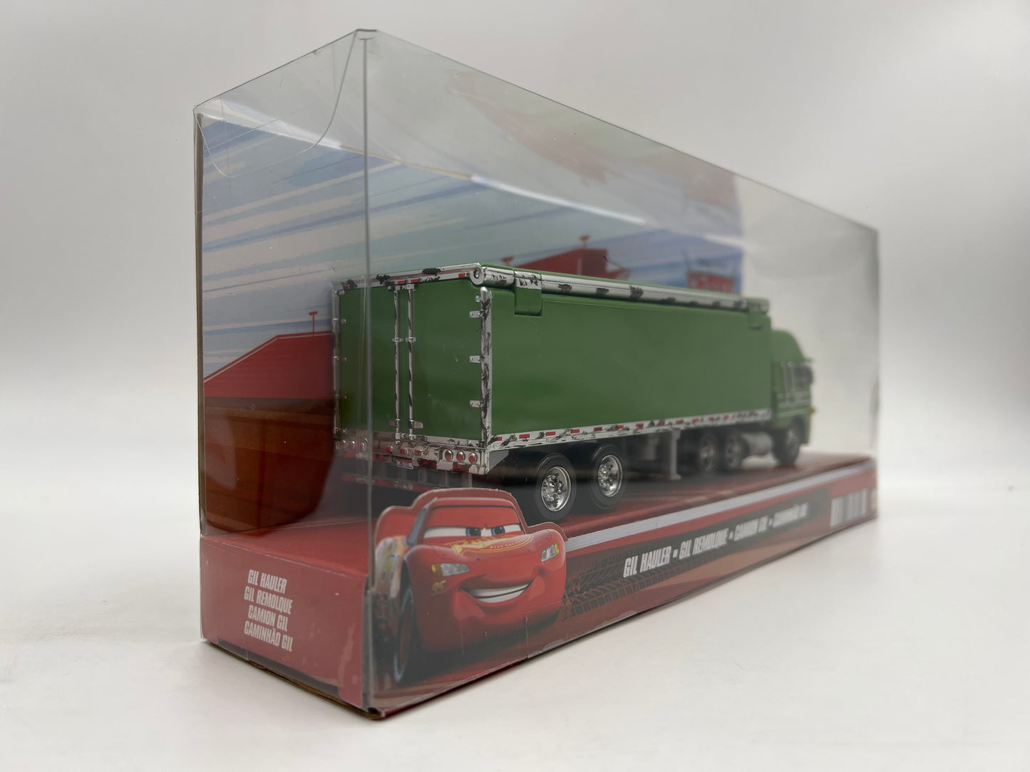 2025 Disney Pixar Cars 1:55 Scale Gil Hauler Green