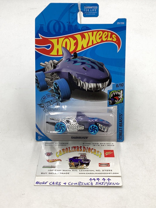 2019 Hot Wheels #231 TREASURE HUNT Sharkruiser 273H