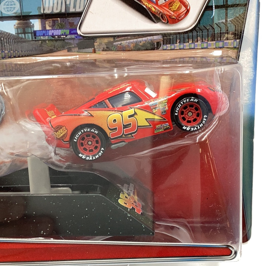 Disney Pixar Cars Pit Crew Launcher Lightning McQueen 136B