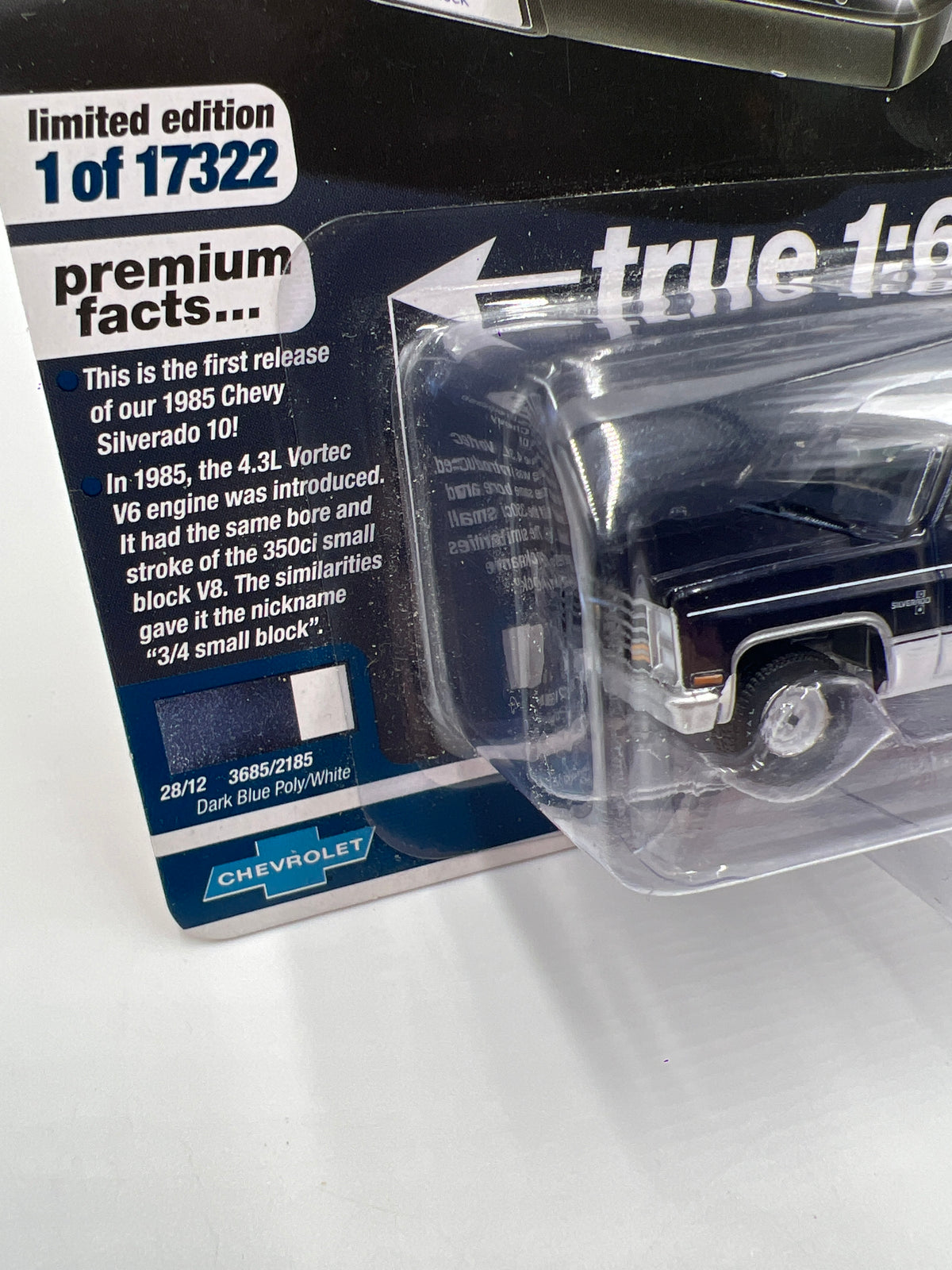 Auto World Muscle Trucks Release 5 Version A 1985 Chevy Silverado 10 Fleetside Dark Blue 184D