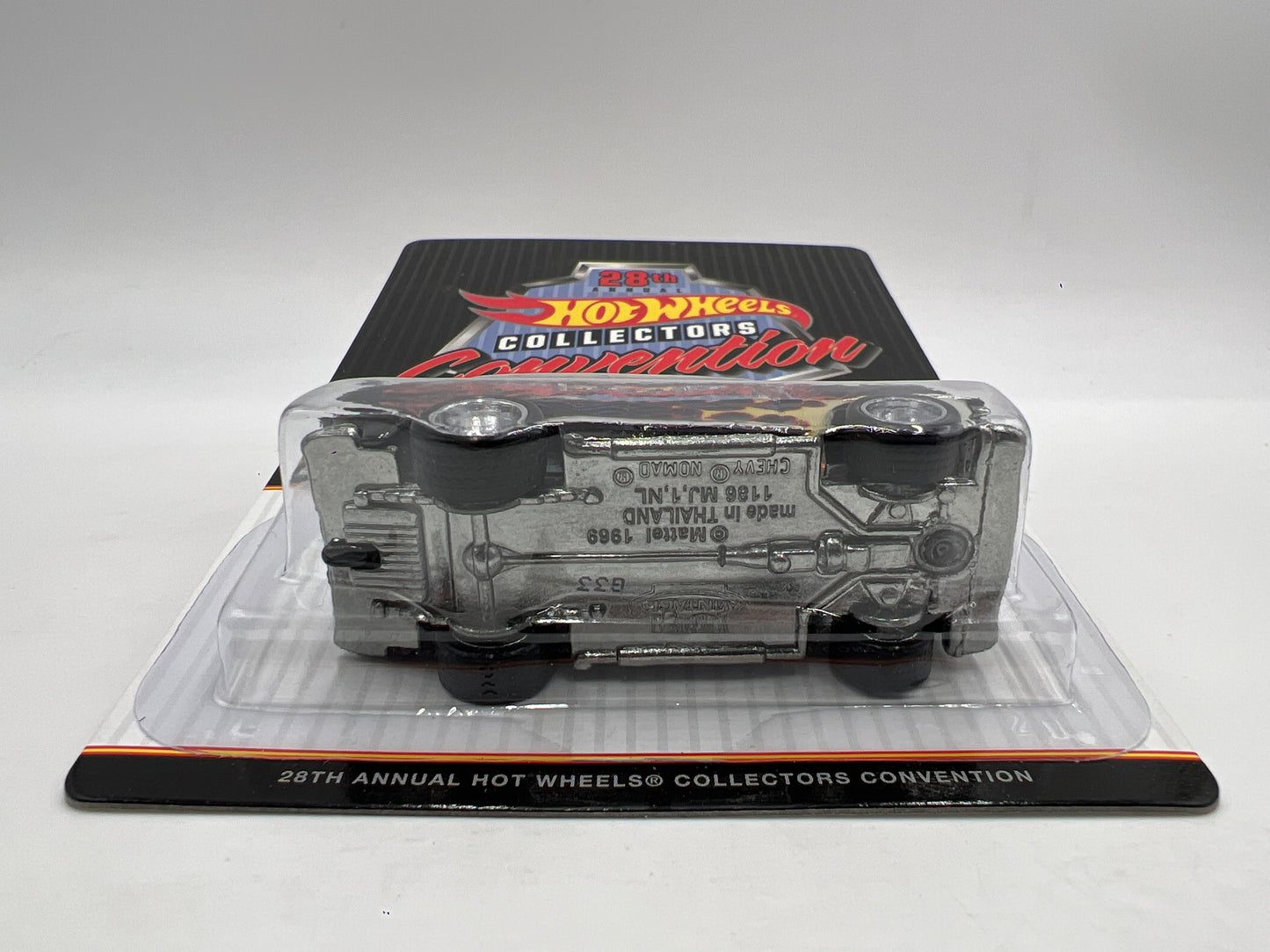 2014 Hot Wheels 28th Annual Collectors Convention LA #1113/2000 Classic Nomad W/Protector