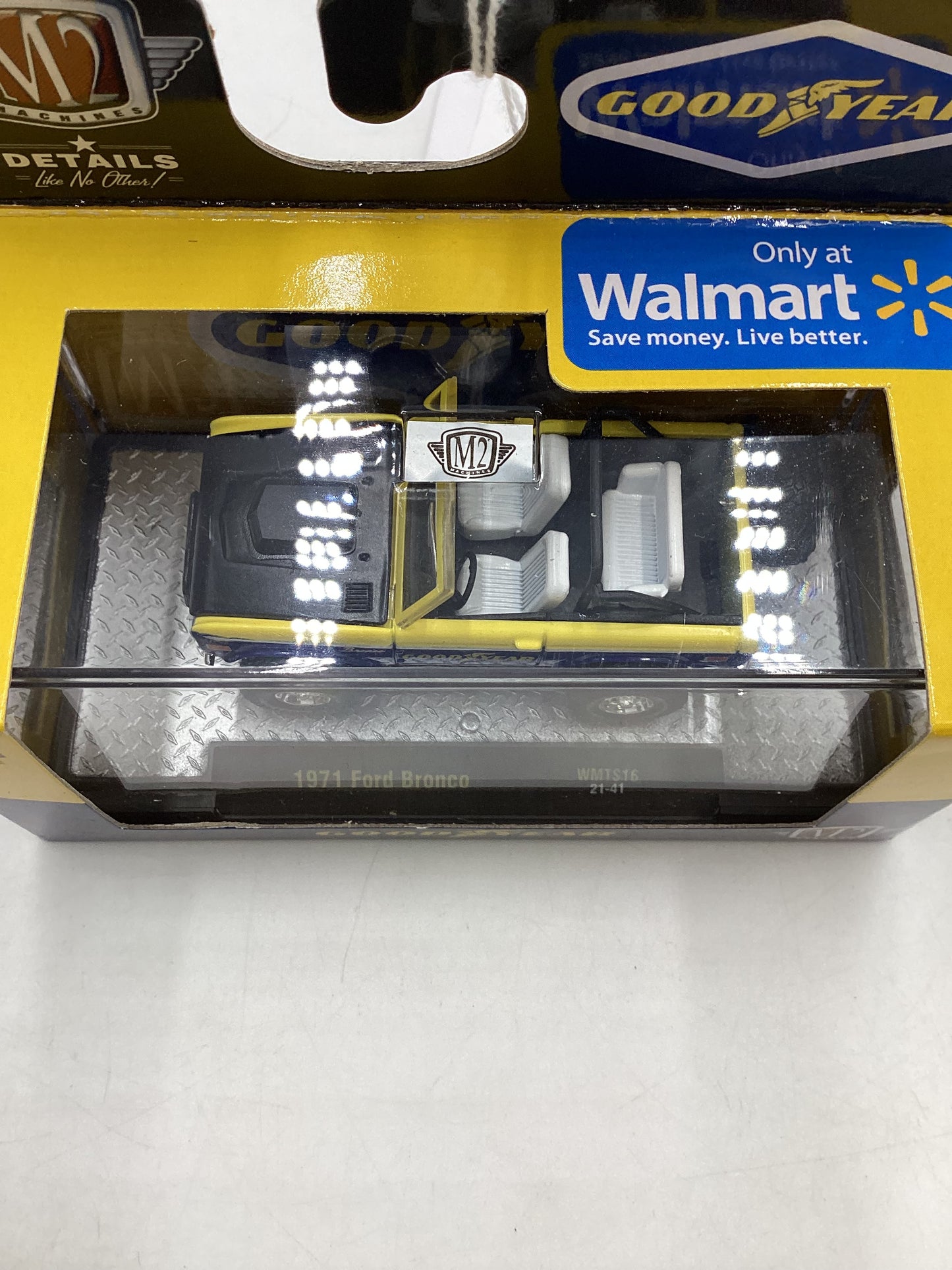 M2 Machines 1971 Ford Bronco Good Year Walmart Exclusive Blue/Yellow WMTS16