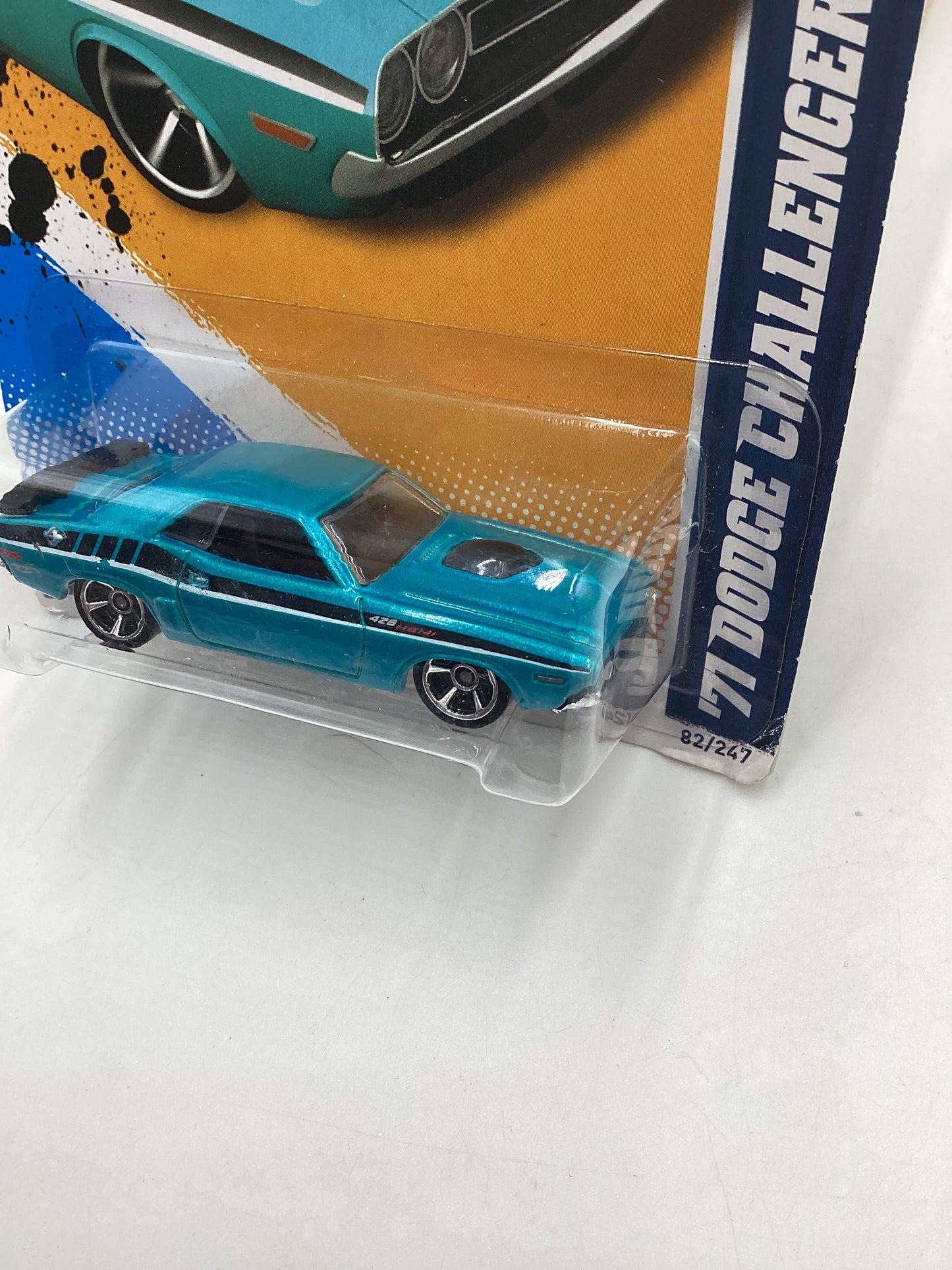 2012 Hot wheels Muscle Mania Mopar #82 71 Dodge Challenger Teal card not perfect 46F