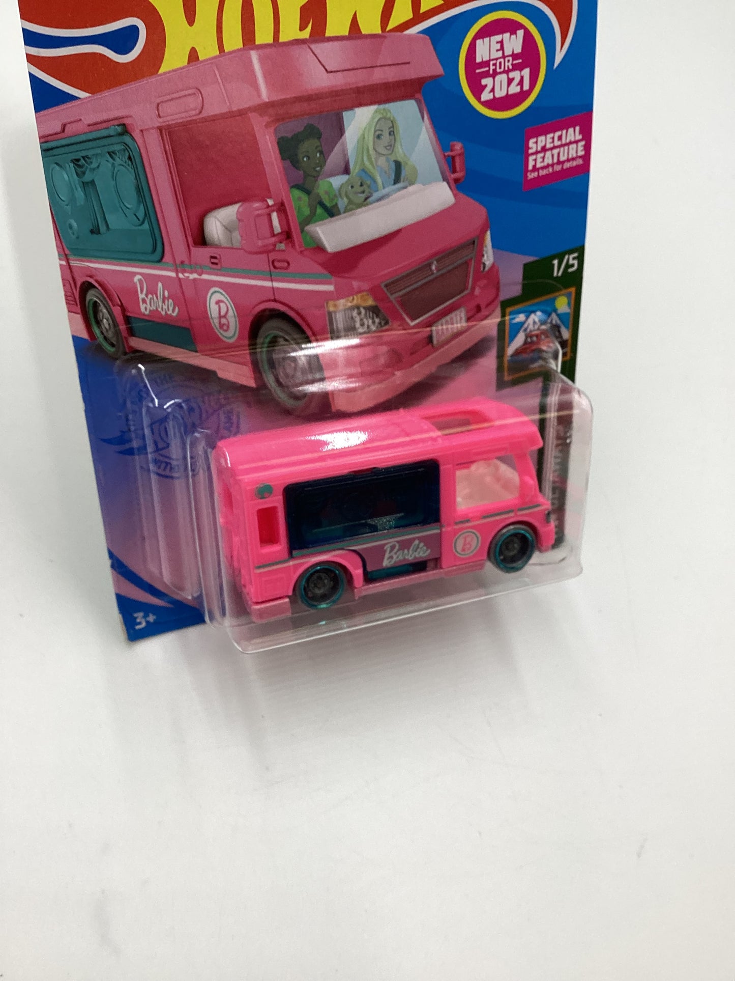 2021 Hot Wheels #21 Barbie Dream Camper Pink 123E