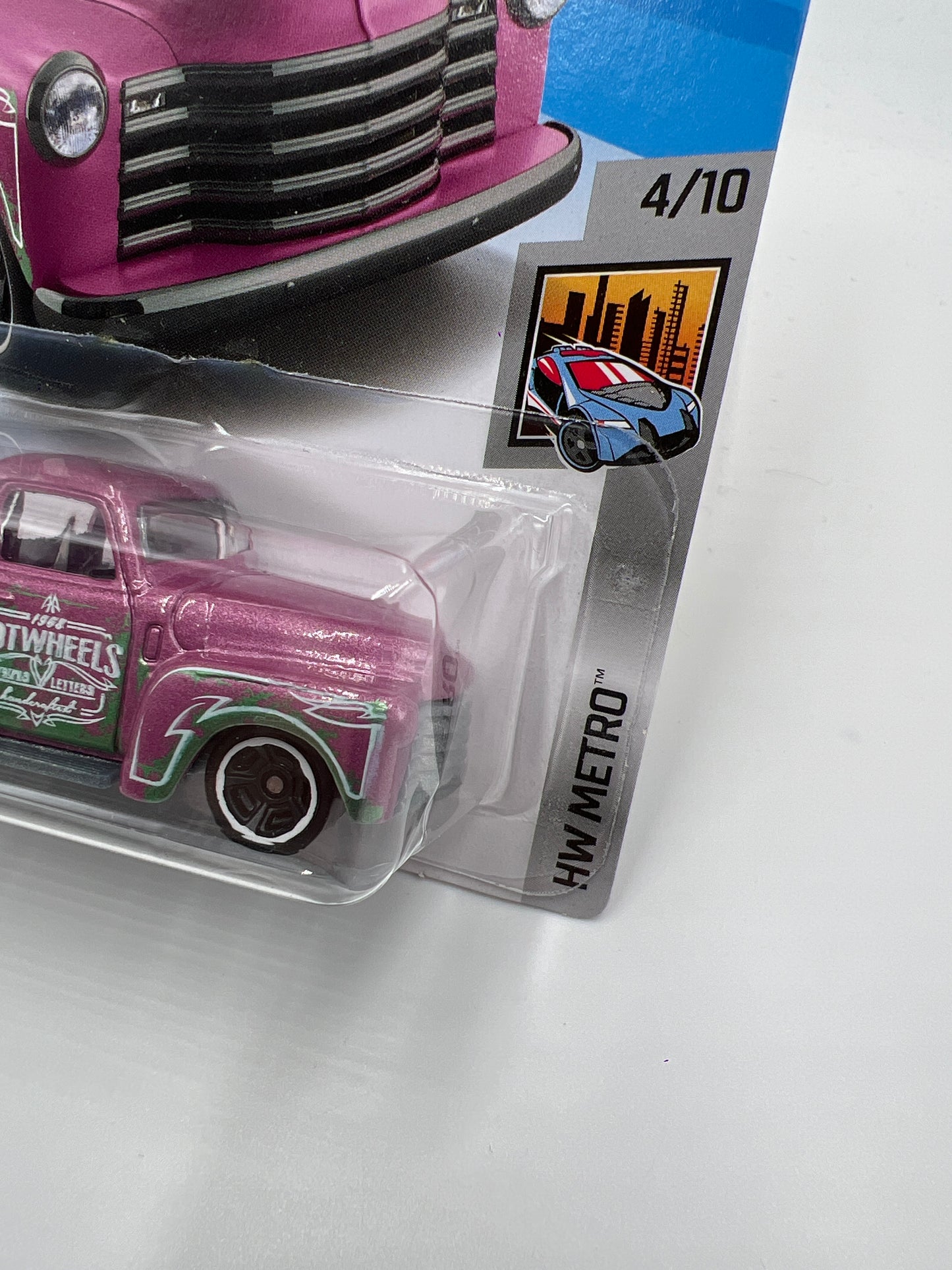2018 Hot Wheels HW Metro #207 52 Chevy Pink 17E