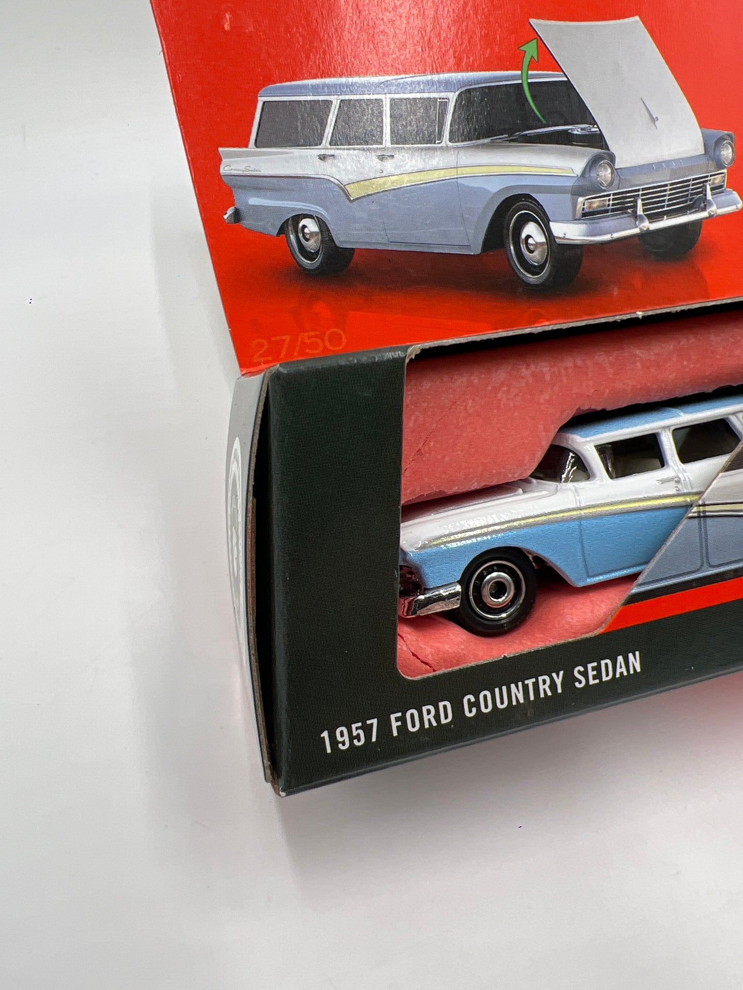 2025 Matchbox Moving Parts #27 1957 Ford Country Sedan Blue/White 166G