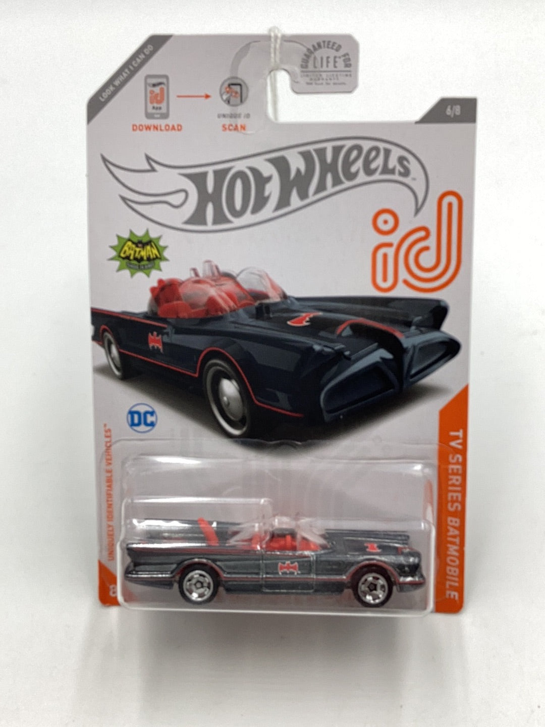 Hot Wheels ID  TV Series Batmobile chase 160 O