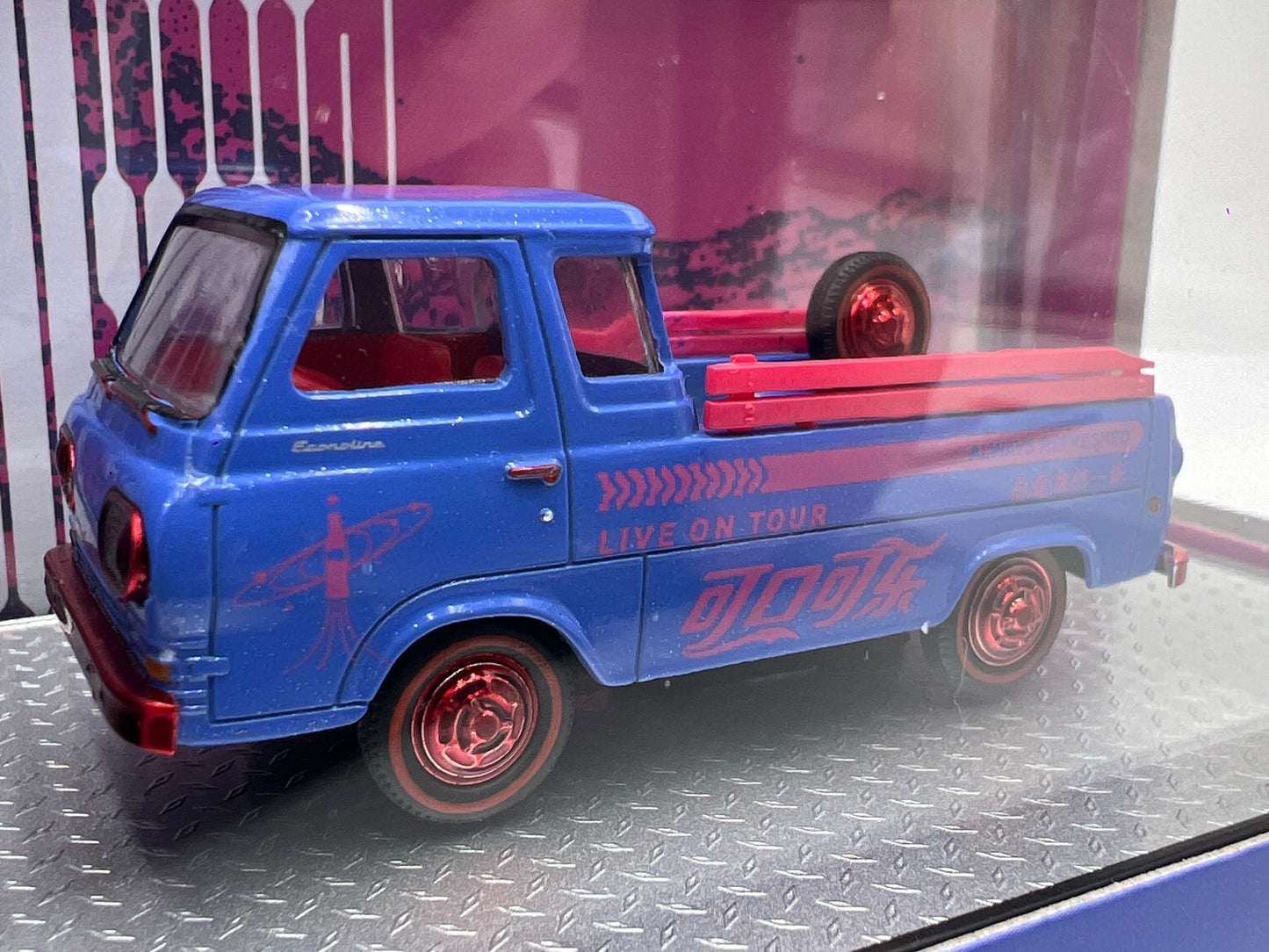 M2 Machines Auto Haulers TW42 CHASE Coca Cola 1966 Ford C-950 & 1964 Ford Econoline Truck