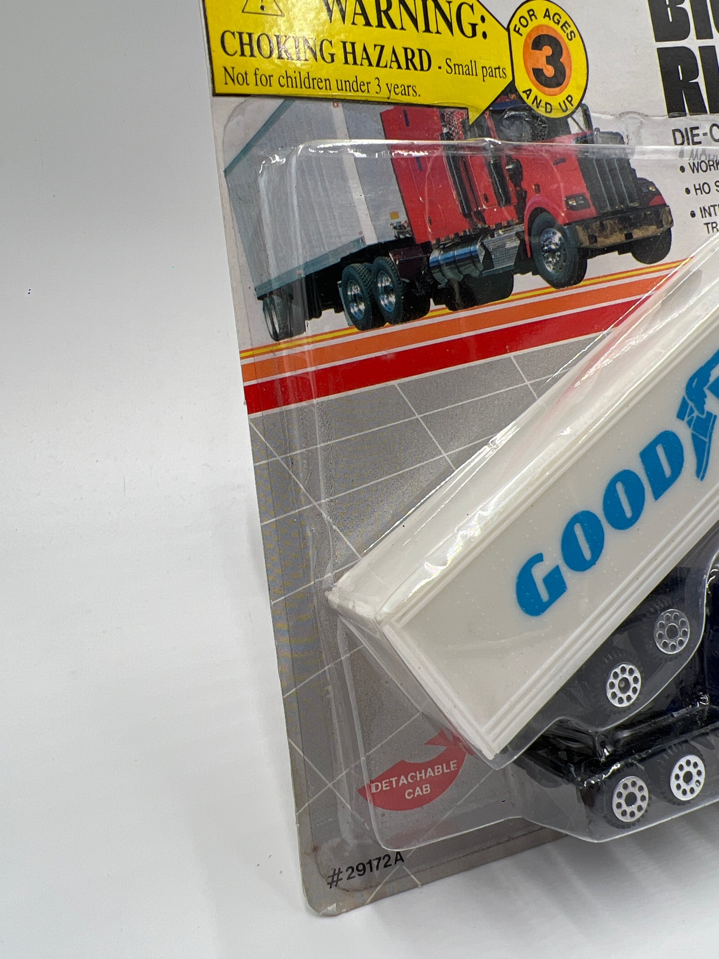 Zylmex HO Scale Model Big Rigs Kenworth Goodyear Blue/White SR