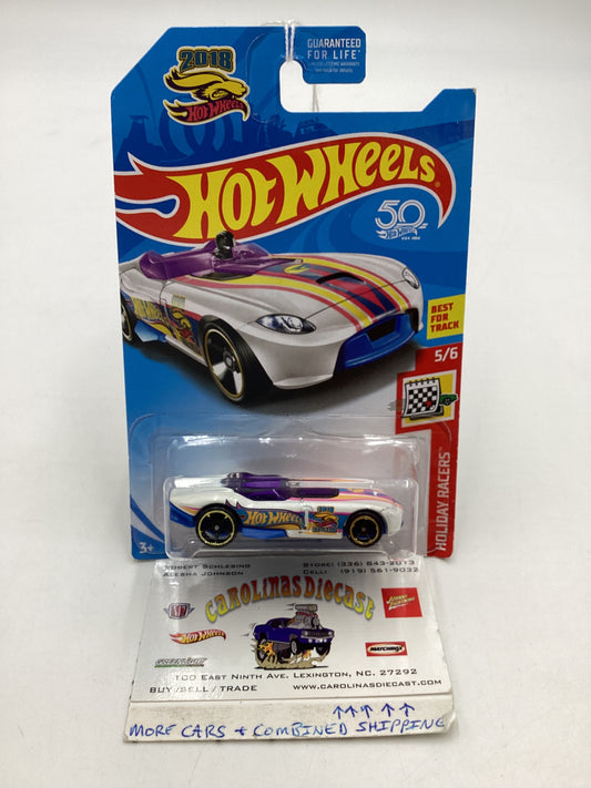 2018 Hot Wheels Treasure Hunt Rrroadster 276E