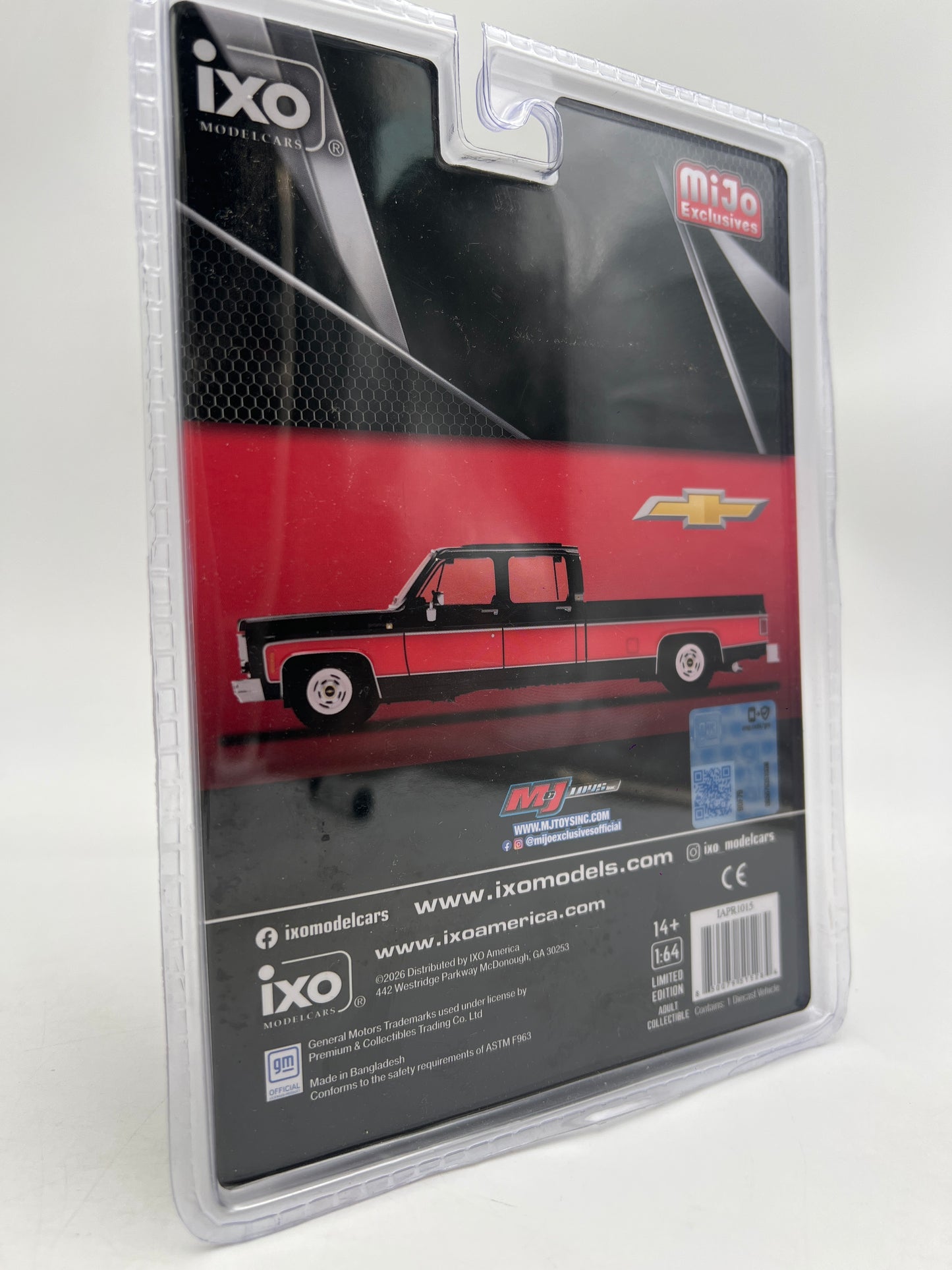 IXO Models MiJo Exclusives CHASE 1979 Chevrolet Scottsdale C20