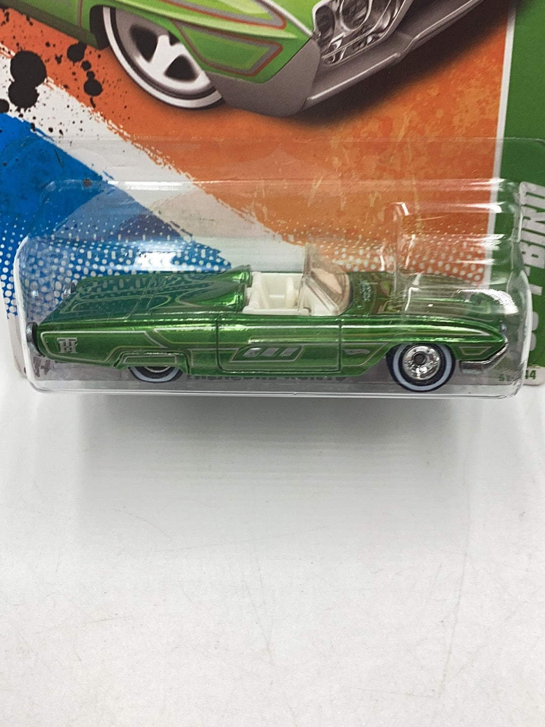 2011 hot wheels super treasure hunt #56 63 T-Bird W/ Protector