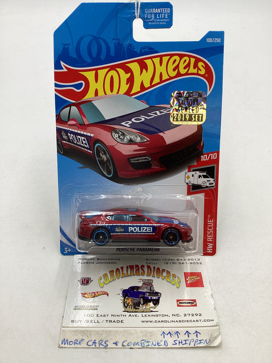 2019 Hot wheels Factory Sealed #100 Porsche Panamera Red 101E