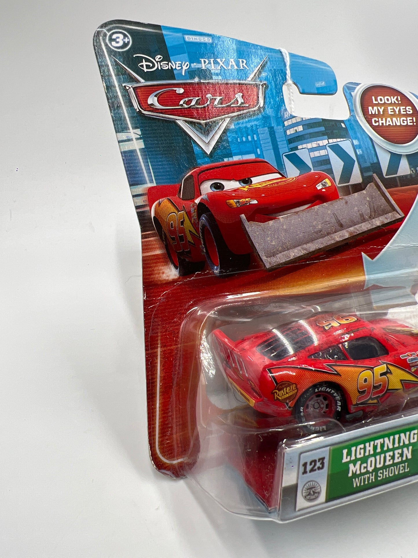 Disney Pixar Cars #123 Lightning McQueen With Shovel 137E