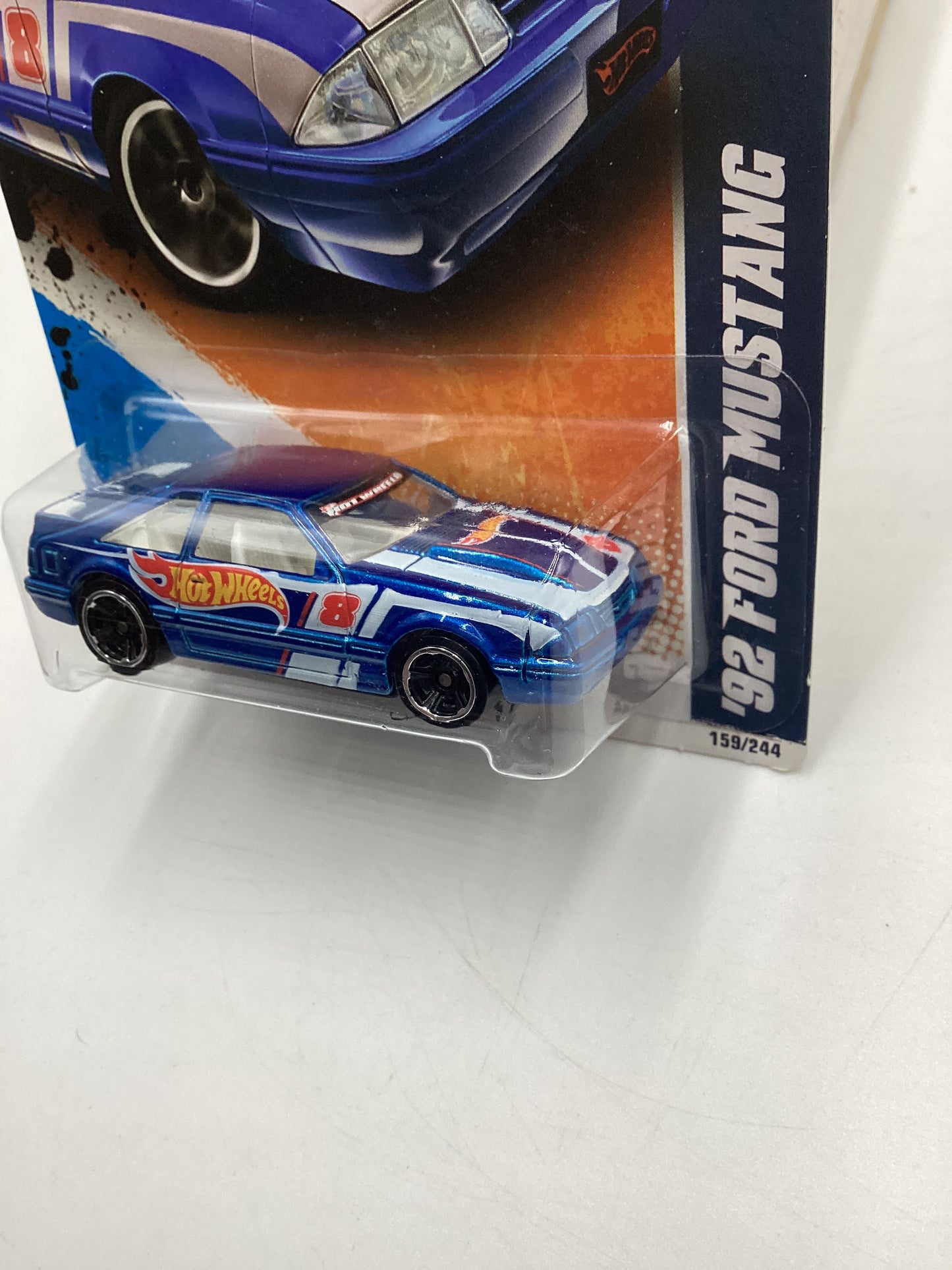 2011 Hot Wheels HW Racing #159 92 Ford Mustang Blue