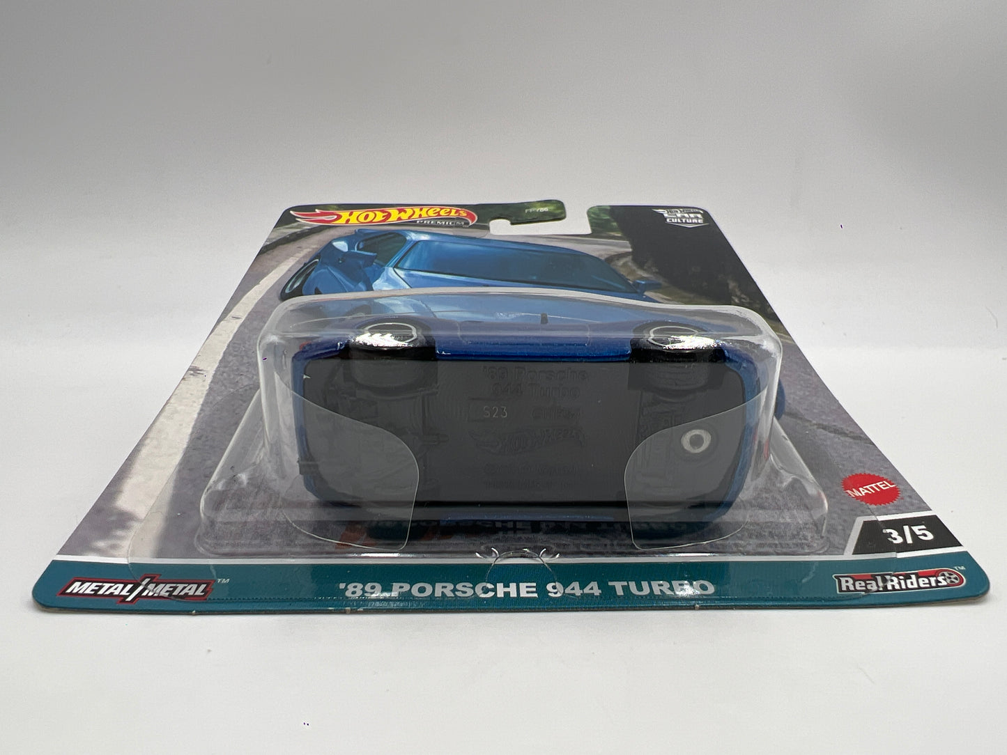 Hot Wheels Premium Canyon Warriors #3 89 Porsche 944 Turbo Blue 257H
