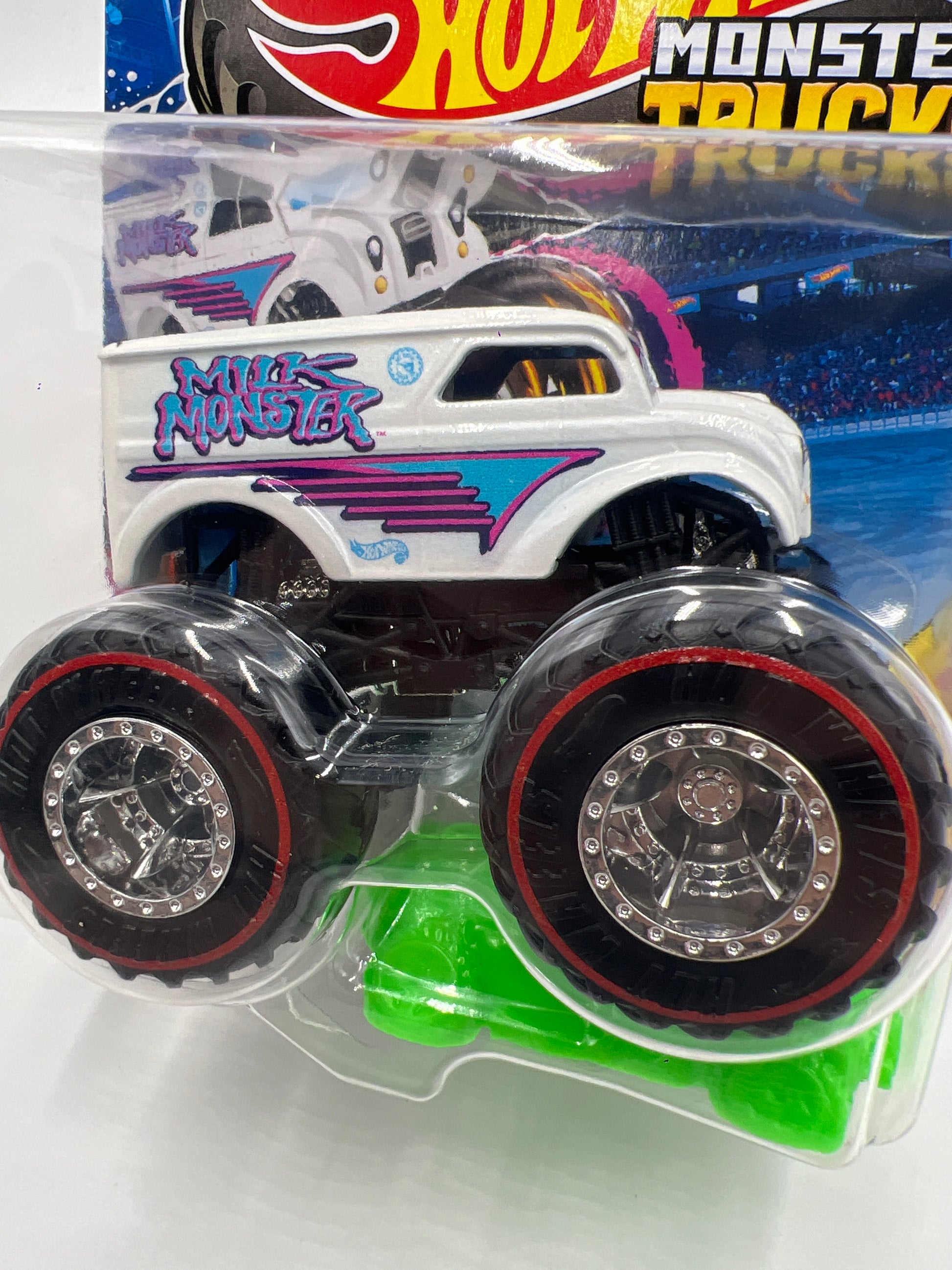 2025 Hot Wheels Monster Trucks Treasure Hunt Milk Monster 127C
