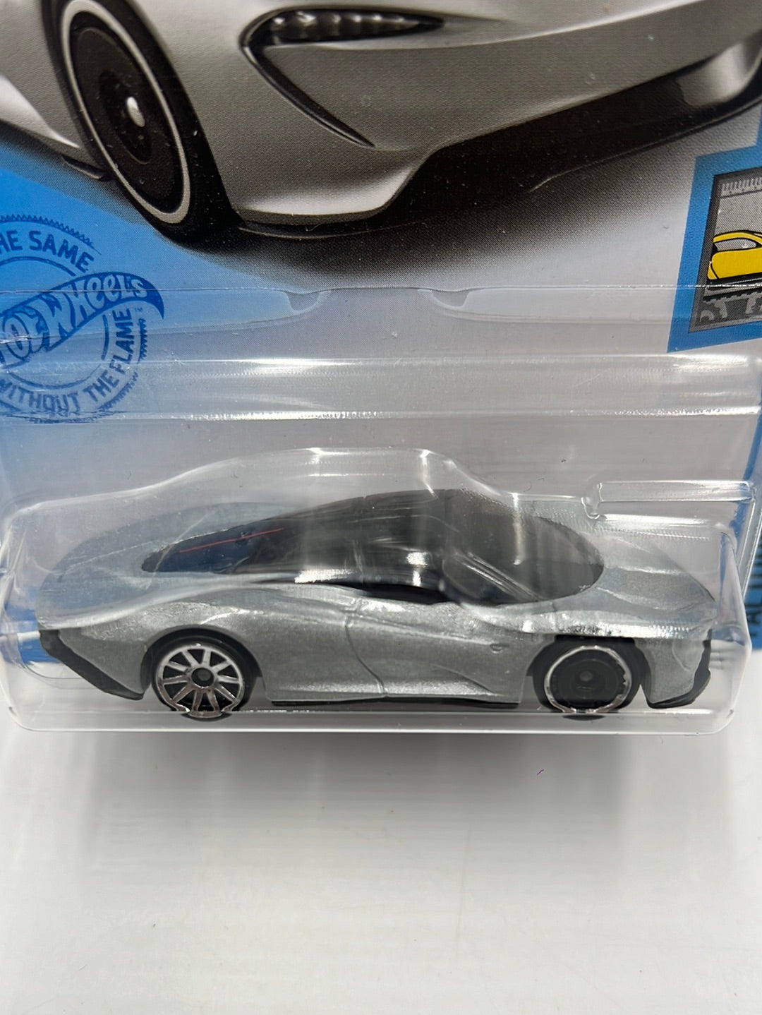 2021 hot wheels K case #112 McLaren speed tail silver 103H