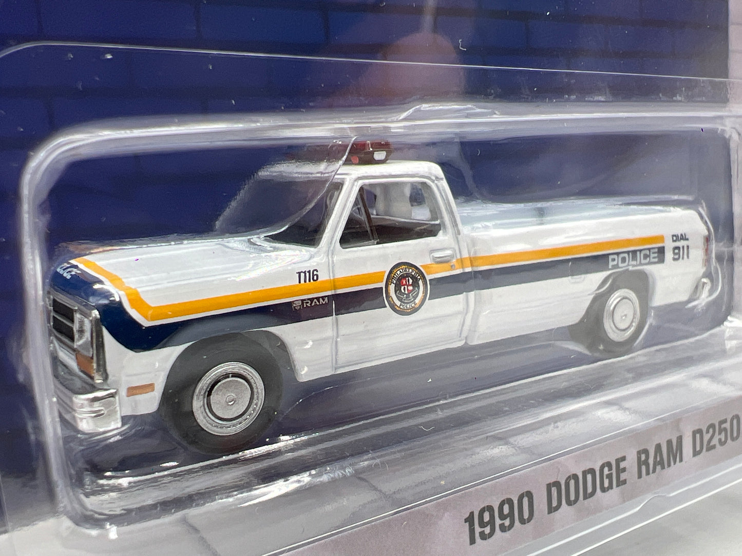 Greenlight Hobby Exclusive Hitch & Tow Hot Pursuit 1990 Dodge Ram D250 W/Utility Trailer 186F
