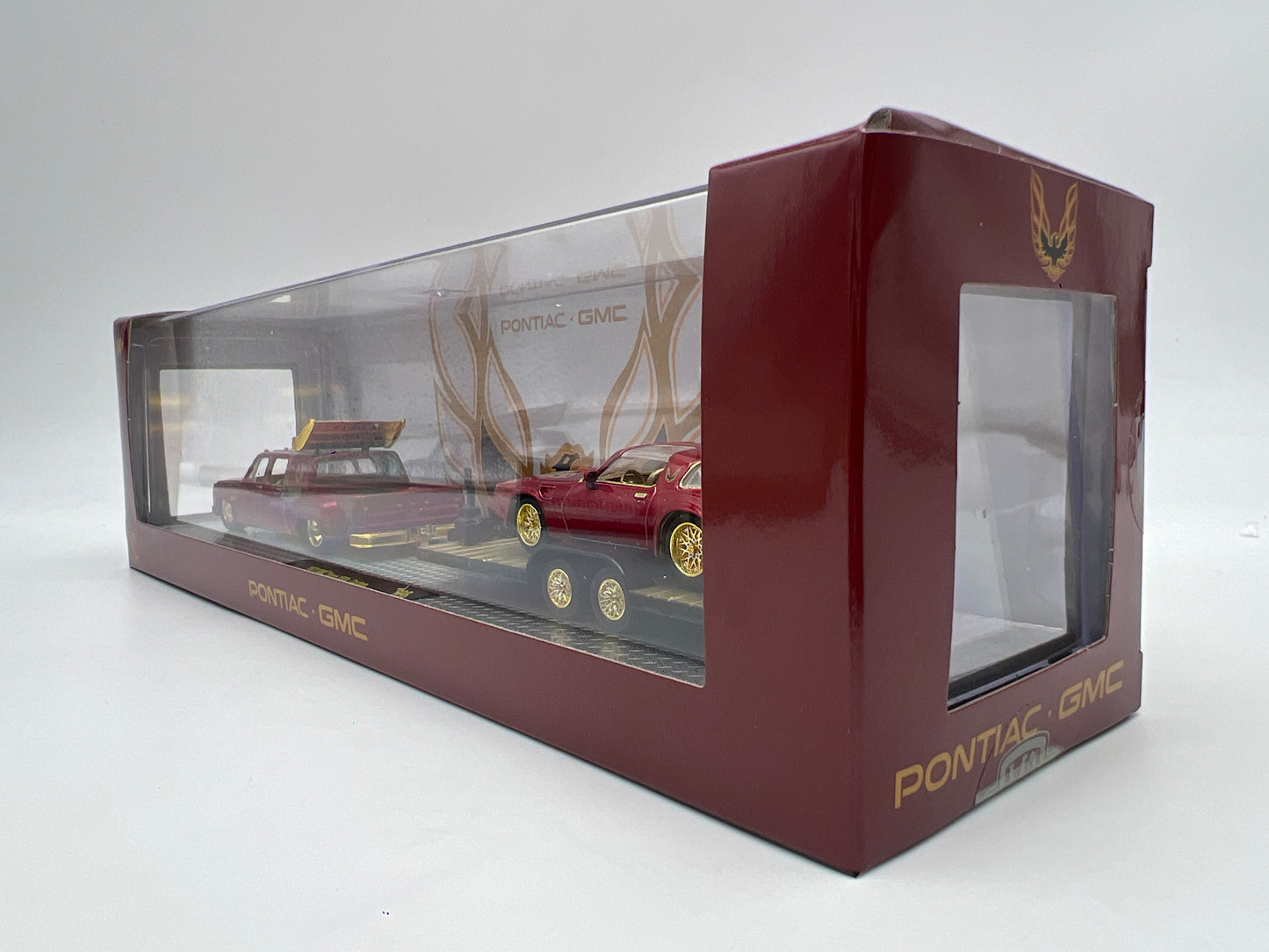M2 Machines Haulers R96 CHASE 1977 GMC Sierra 3500 Custom & 1977 Pontiac Firebird Trans Am