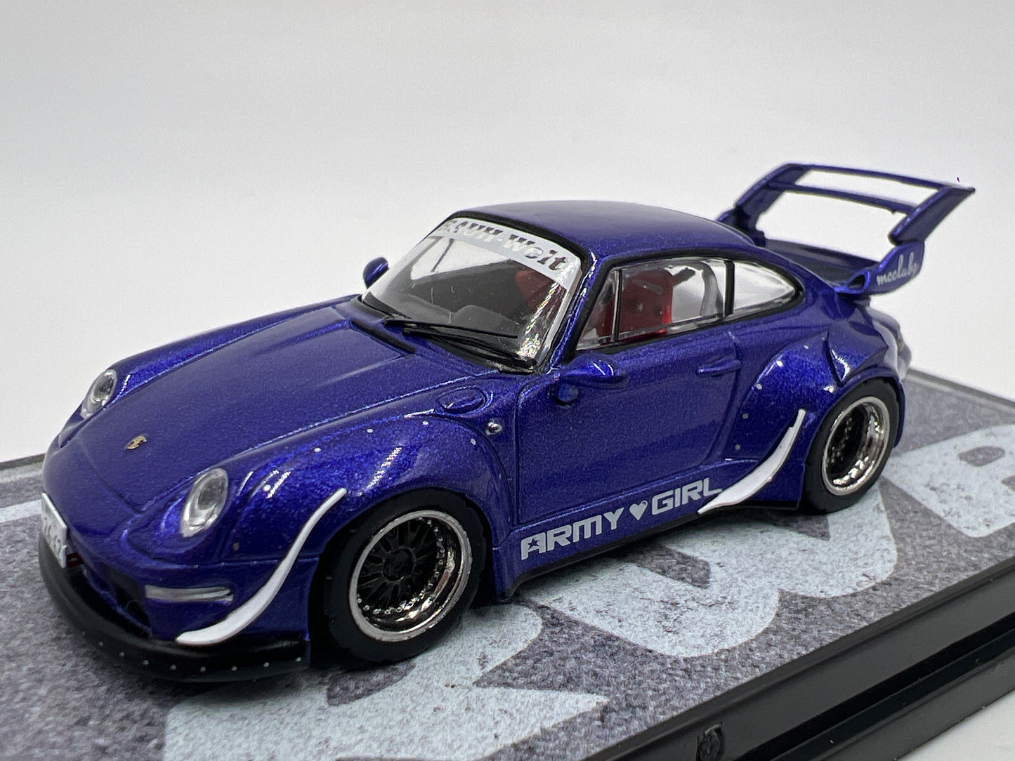 Tarmac Works x Hobby64 RWB 993 Army Girl Purple
