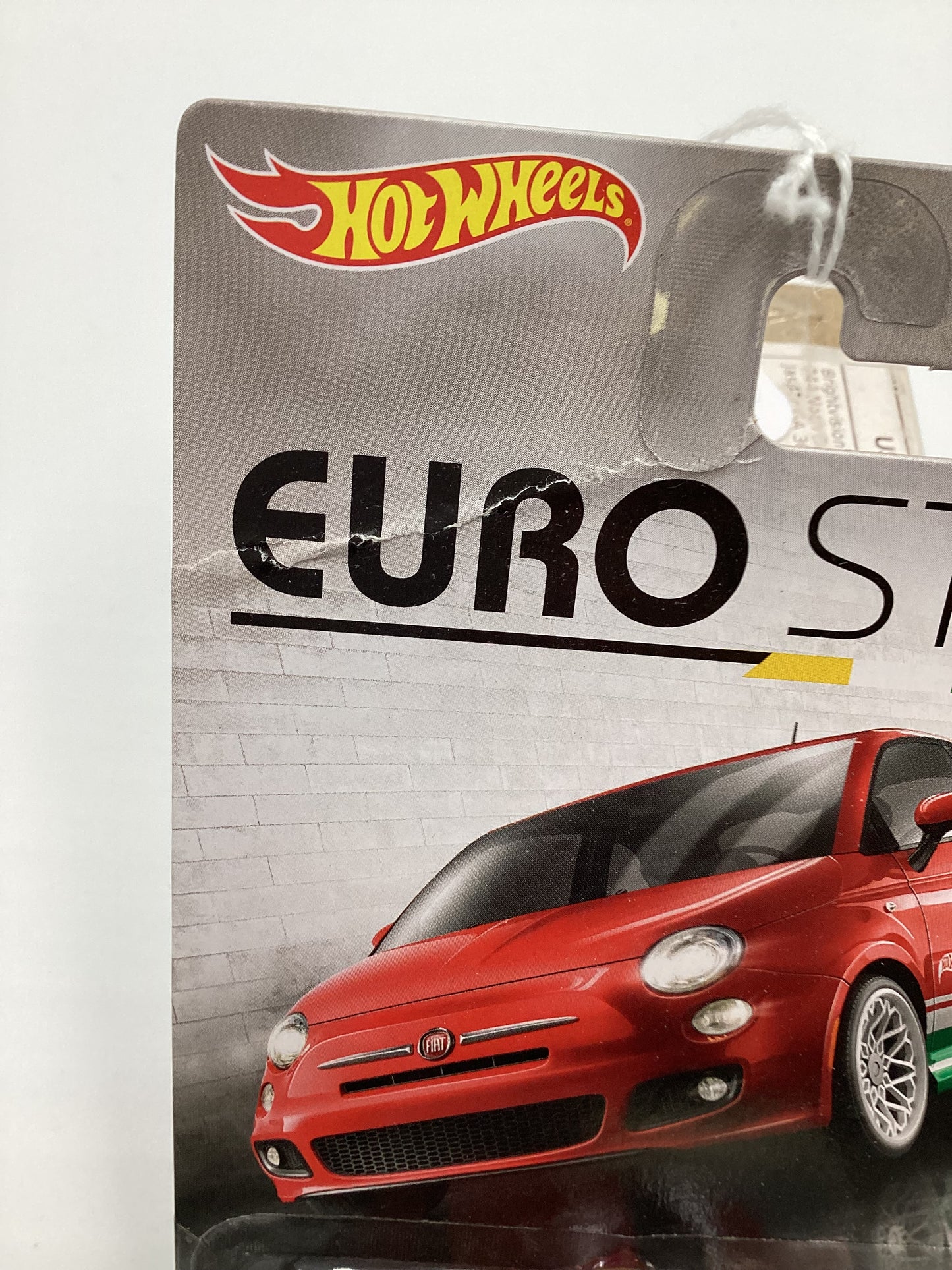 Hot Wheels Euro Style #5 Fiat 500 Bad Card 244O