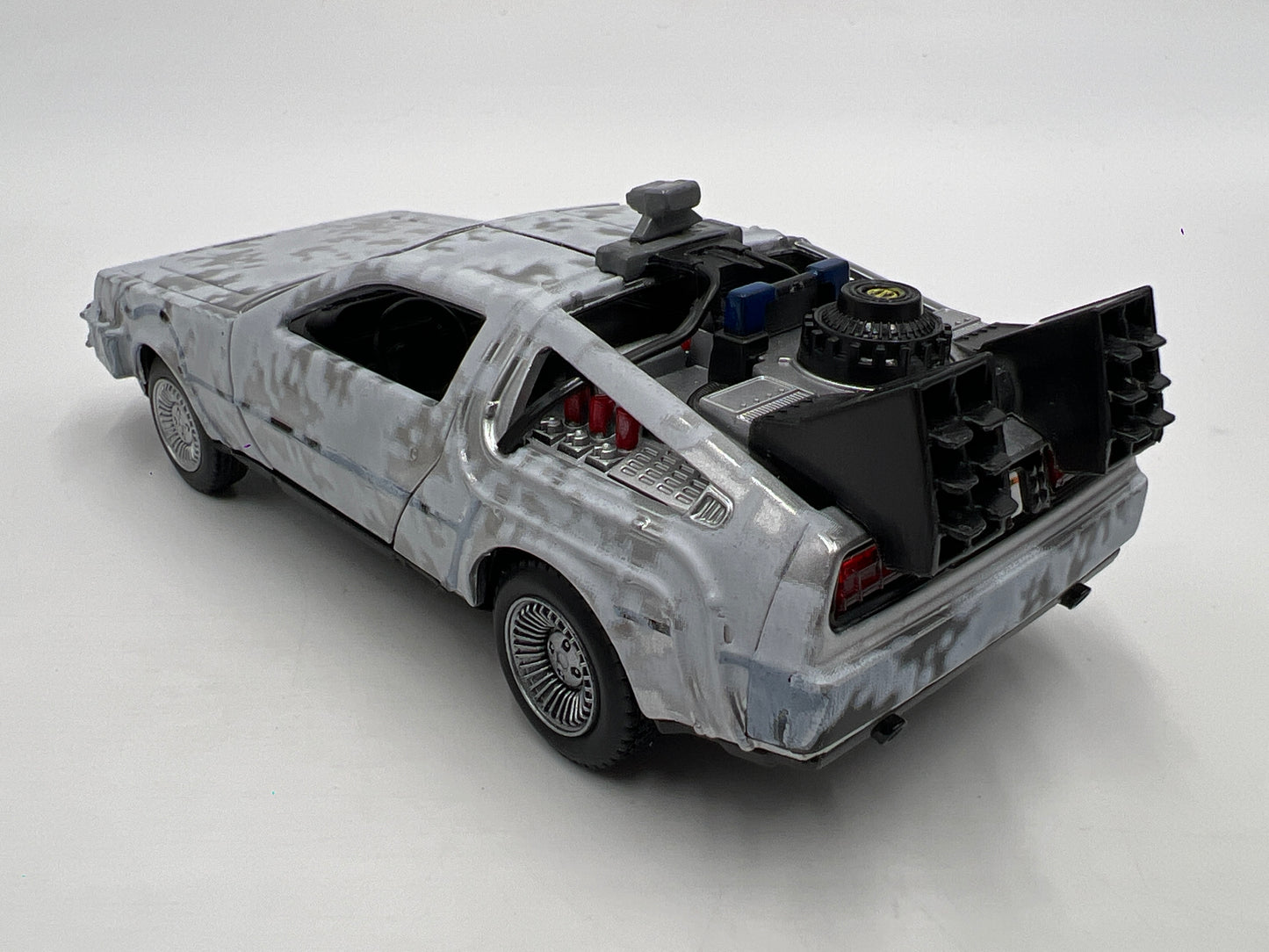 Jada 1/32 Scale Back To The Future 40 Years Edition Time Machine DMC DeLorean W/Box