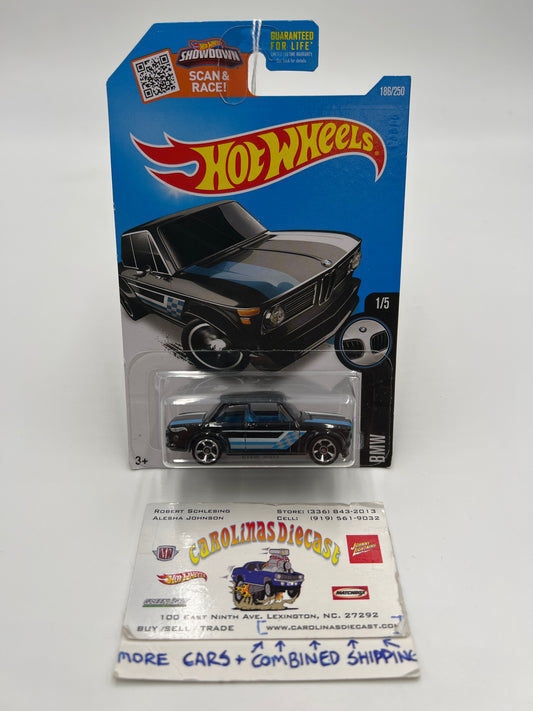 2016 Hot Wheels BMW #186 BMW 2002 Black 108A