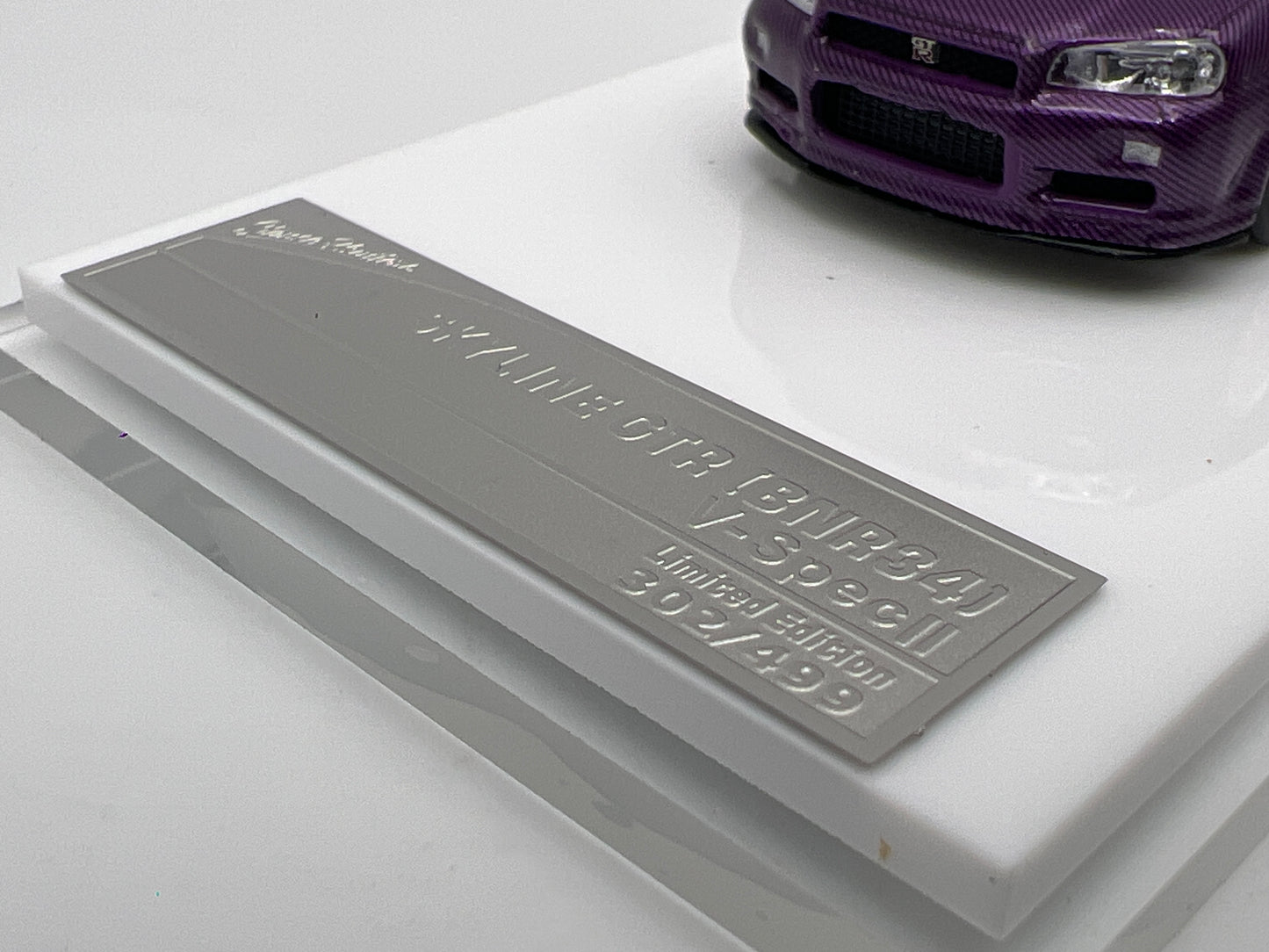Stance Hunters 1/64 #302/499 Nissan Skyline GT-R BNR34 V-Spec II Full Carbon Purple