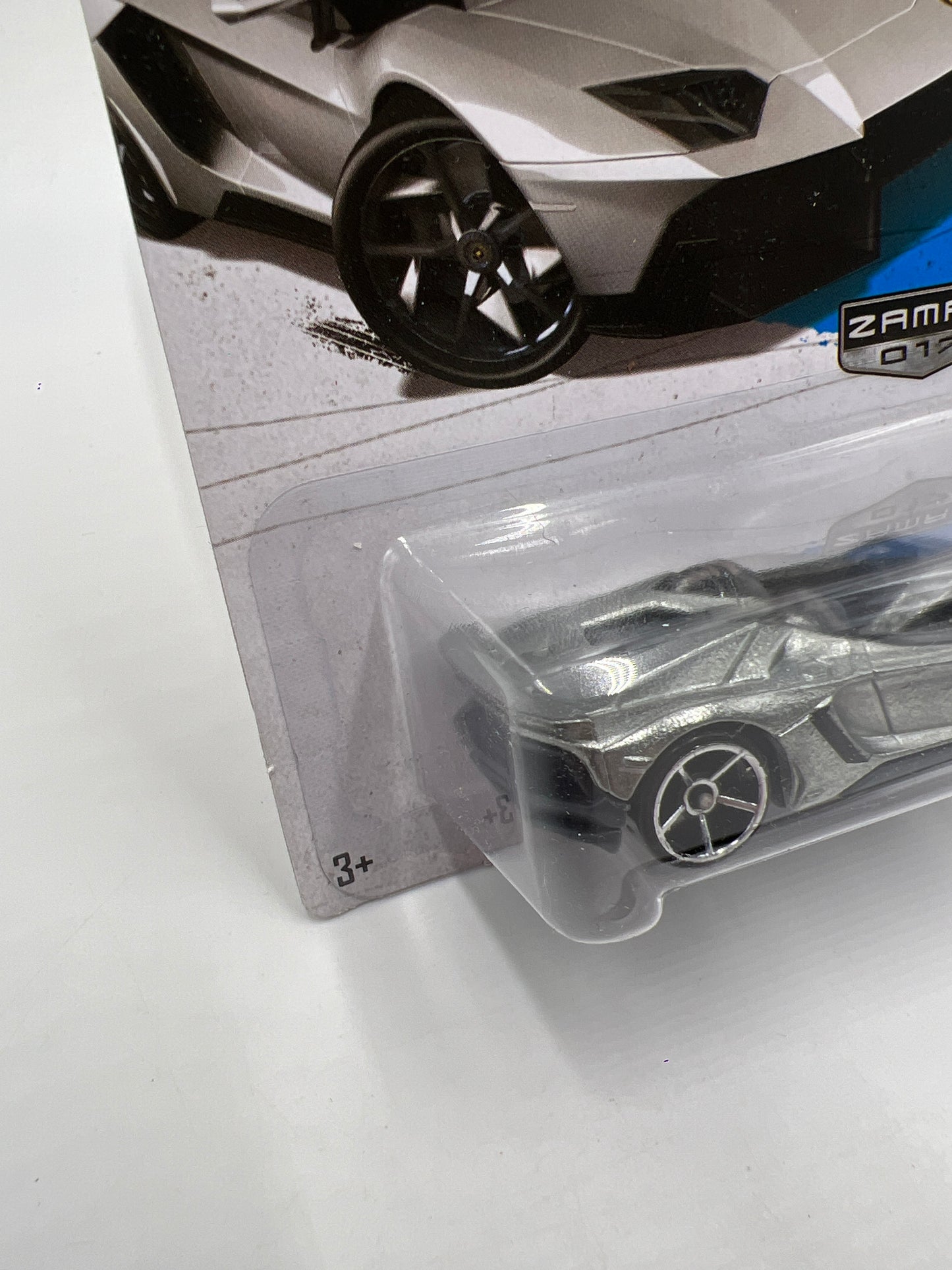 2013 Hot Wheels Walmart Exclusive Zamac 17 #180 Lamborghini Aventador J