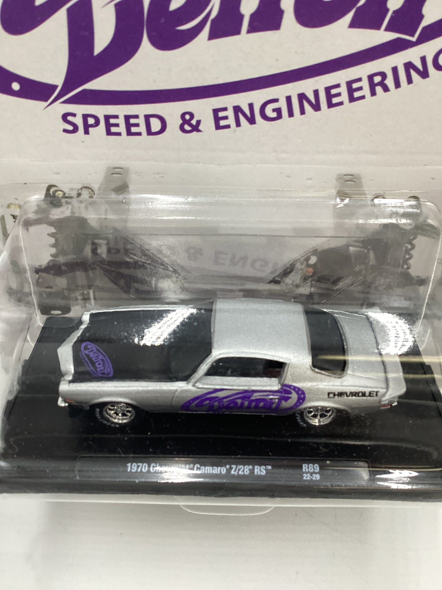 M2 Machines Auto Driver Detroit 1970 Chevrolet Camaro Z/28 RS Silver R89 192C