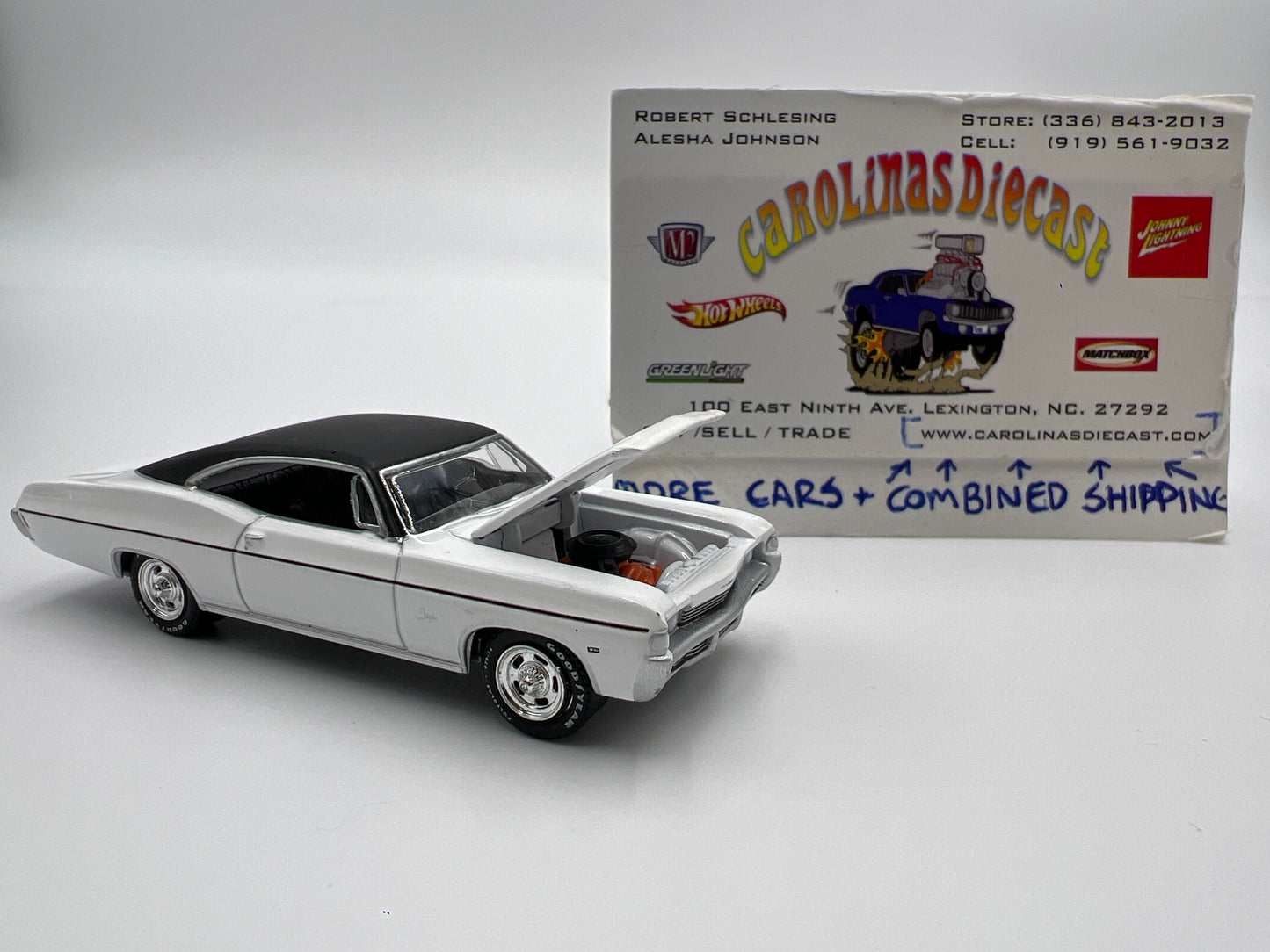 Greenlight Route 66 U.S.A Collector Pack 1968 Chevy Impala White Loose