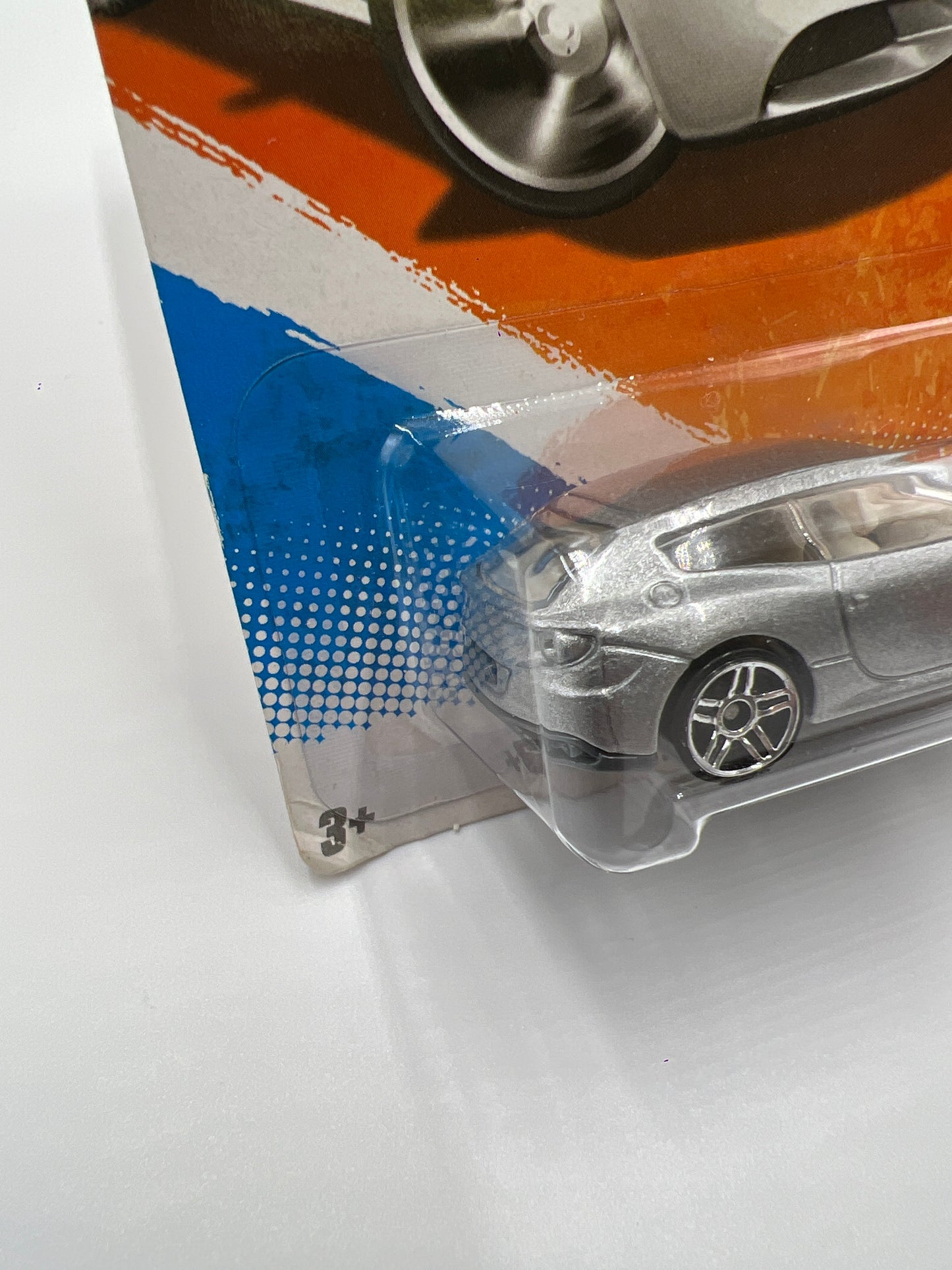 2011 Hot Wheels New Models #45 Ferrari FF Silver Metalflake Variation (SR)