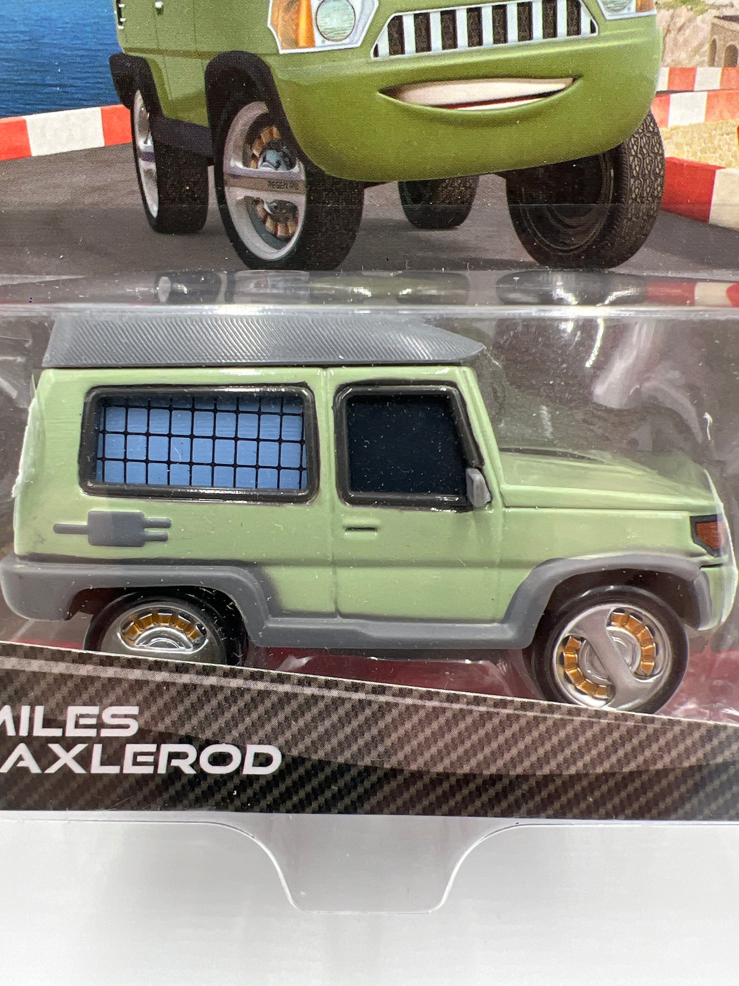 Disney Pixar Cars 2 #17 Miles Axlerod Green 139D