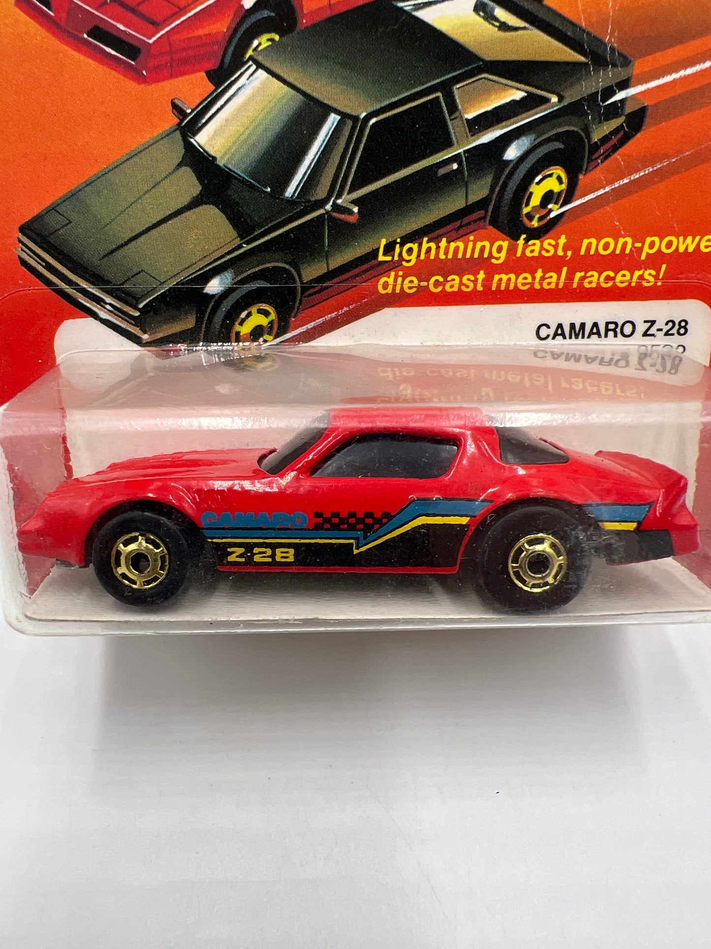 Hot Wheels Original 1982 The Hot Ones #9532 Camaro Z-28 Red W/Protector
