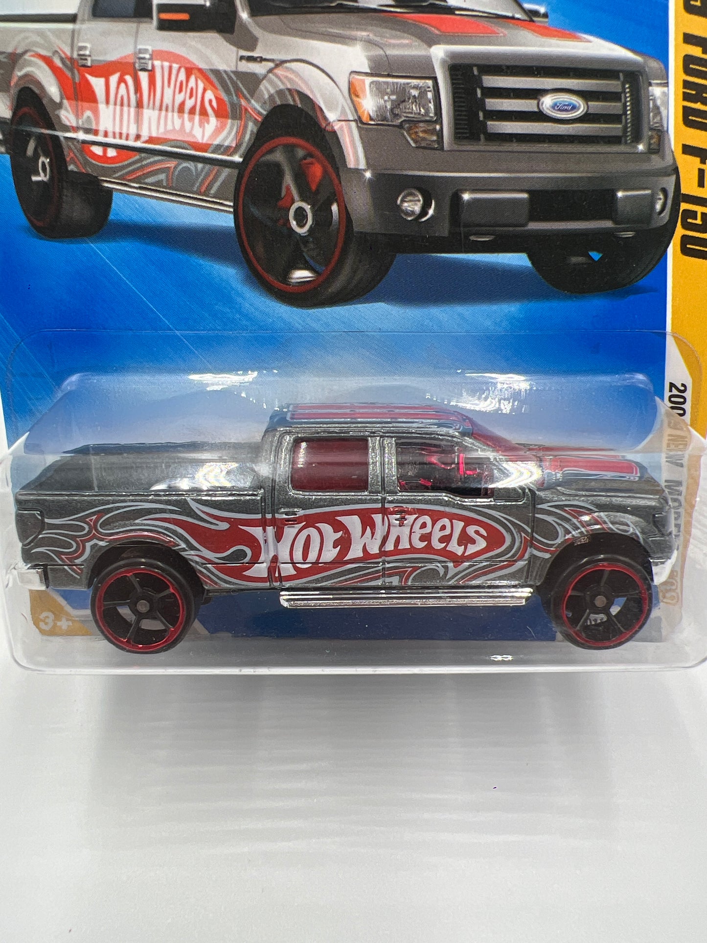 2009 Hot Wheels New Models #11 2009 Ford F-150 Silver 27A