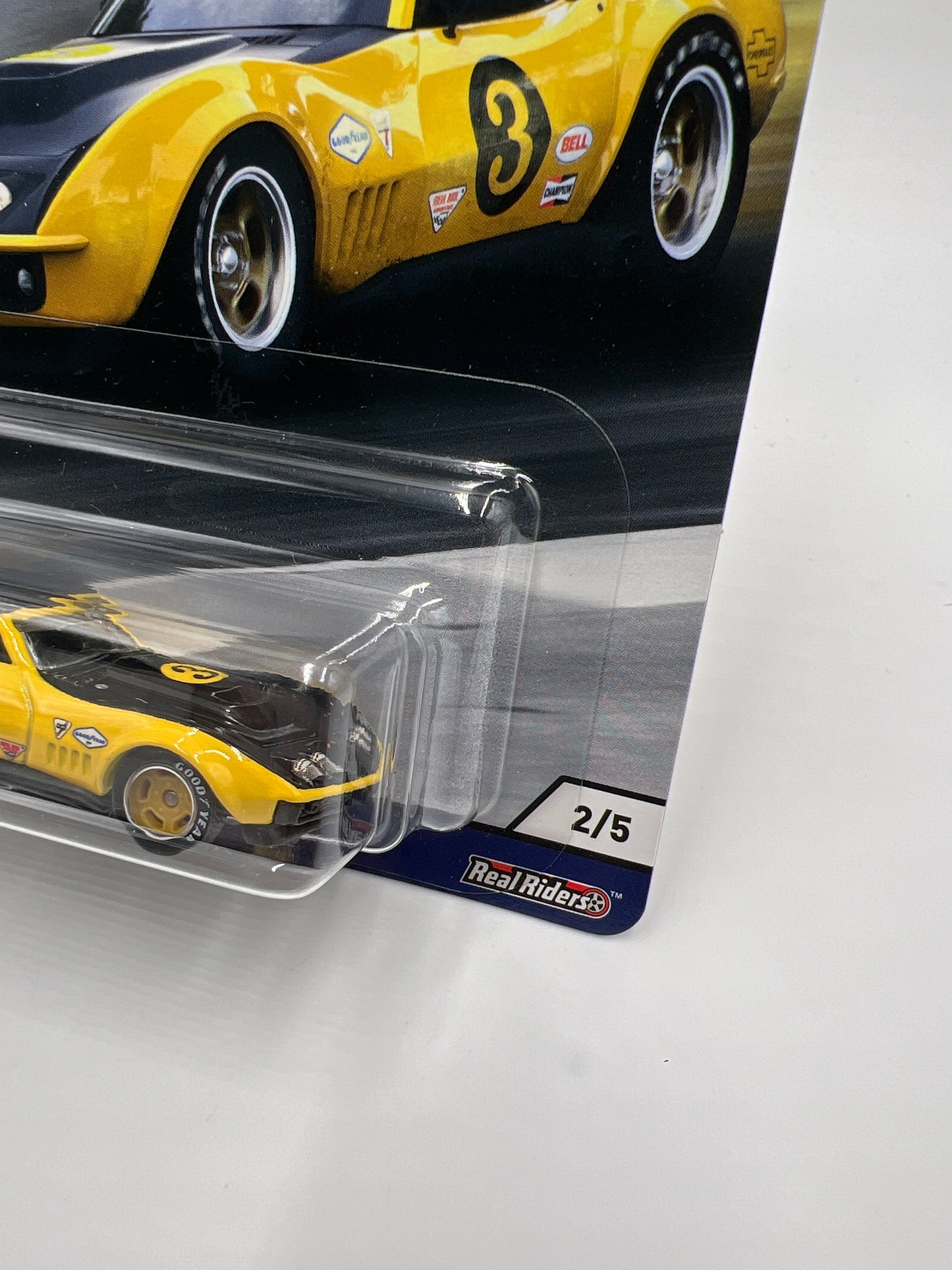 2018 Hot Wheels Car Culture Premium Circuit Legends #2 69 Copo Corvette Yellow/Black 255D