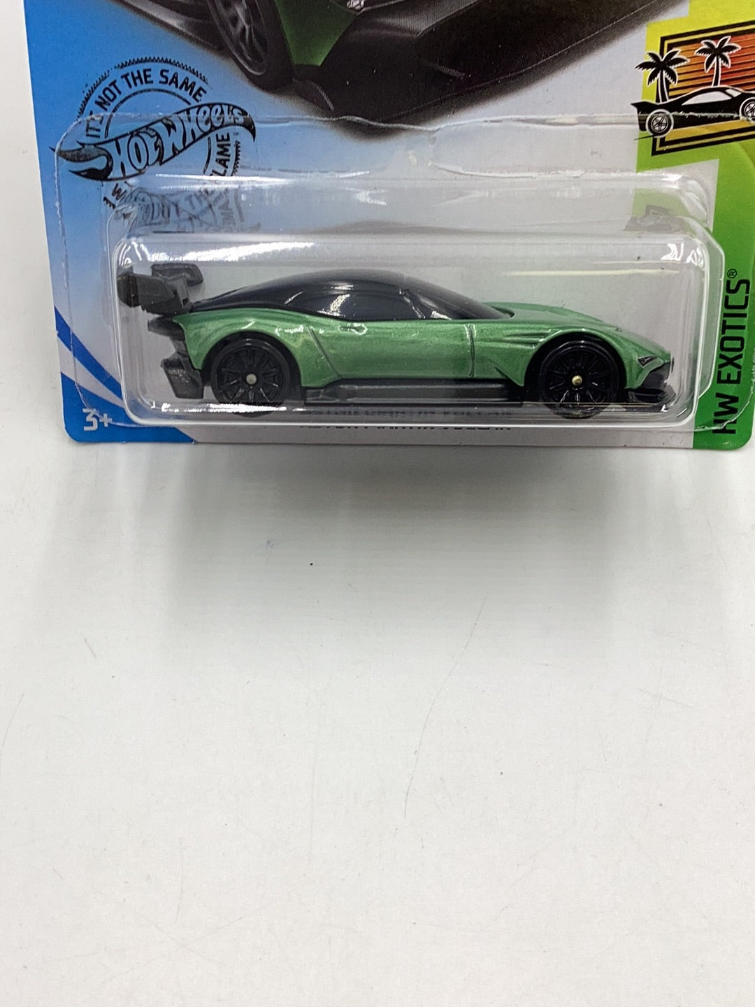 2019 Hot wheels  #235 Aston Martin Vulcan 106A