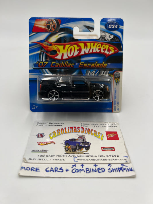 2006 Hot Wheels First Editions #034 07 Cadillac Escalade Black FTE Chromes VHTF Short Card W/Protector