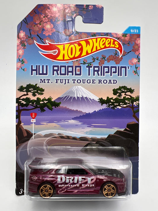 Hot Wheels HW Road Trippin #9 Nissan Skyline GT-R R34 W/Protector
